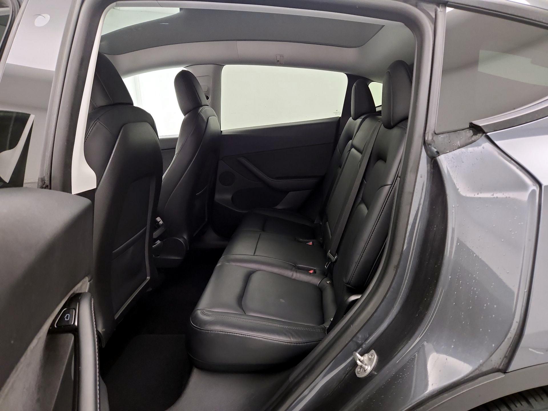 Thumbnail: 2020 Tesla Model Y - 18