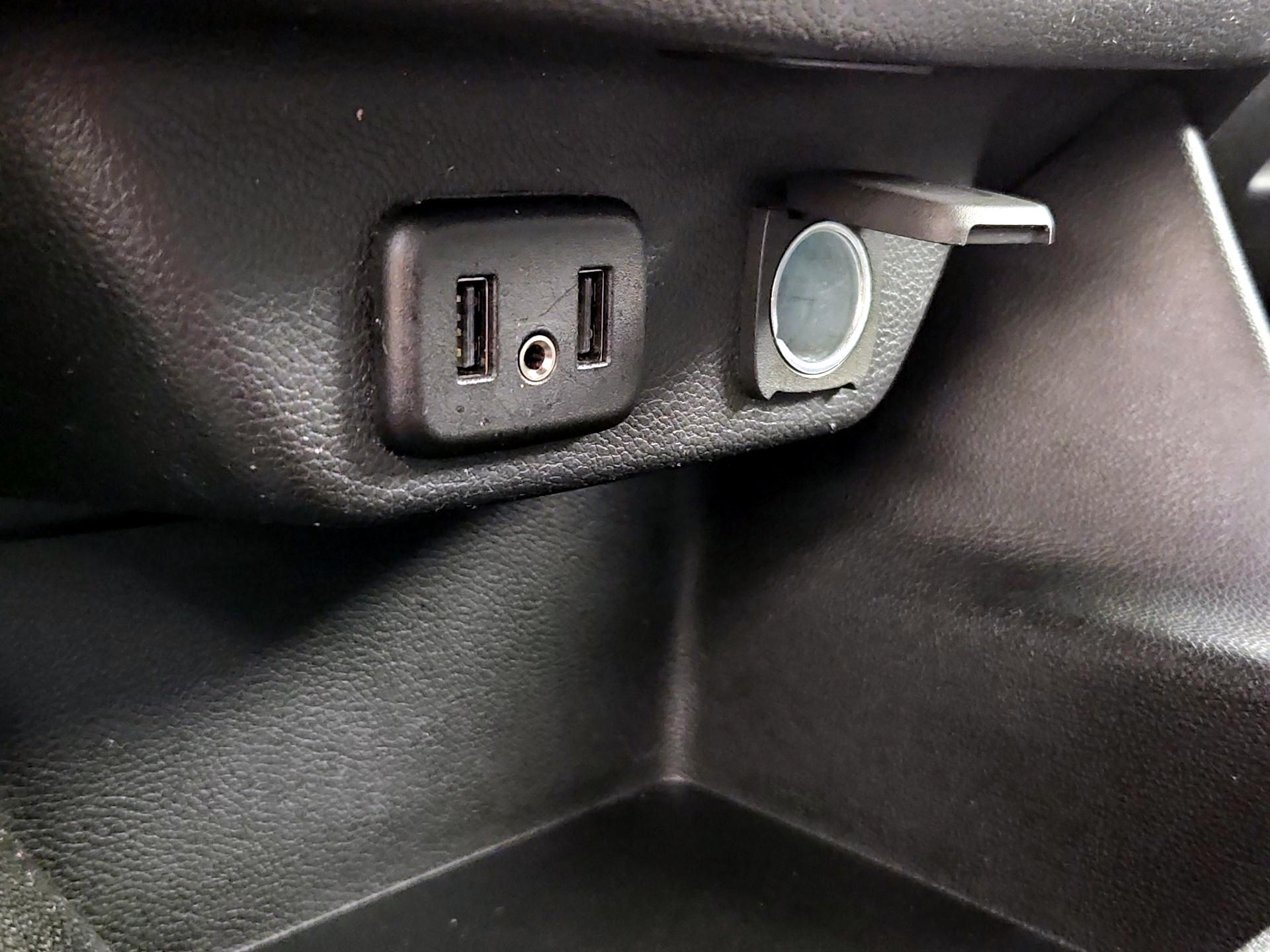 Thumbnail: 2020 Chevrolet Traverse - 18