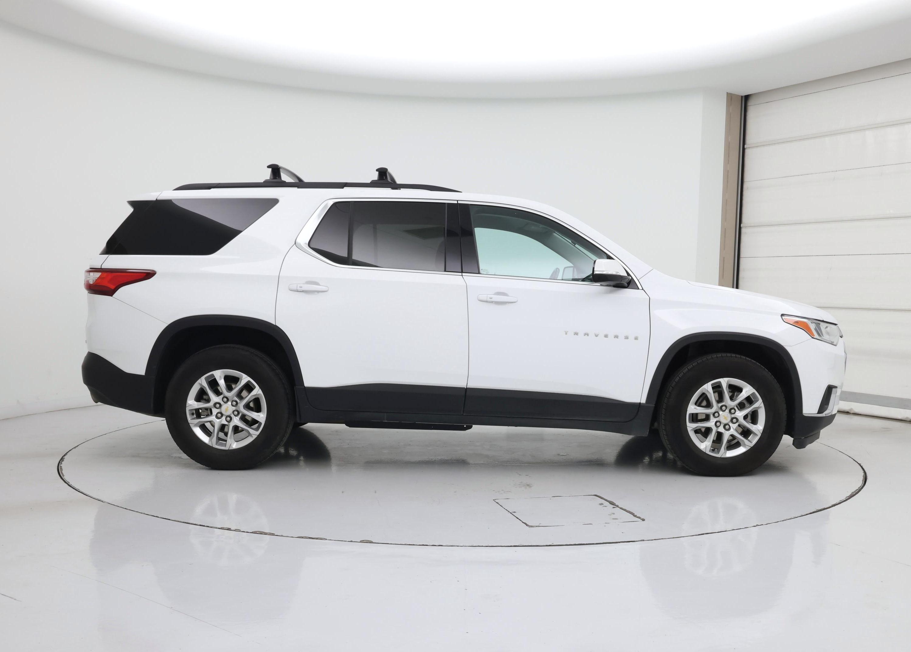 Thumbnail: 2020 Chevrolet Traverse - 7