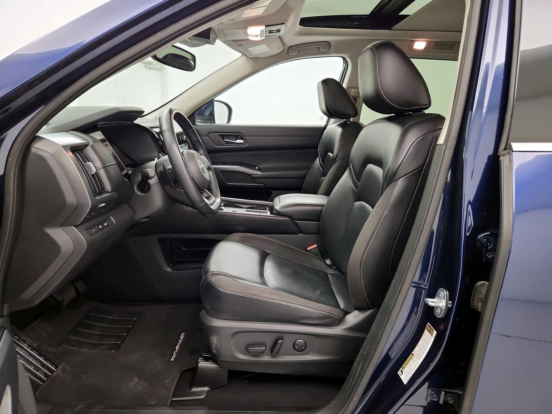Thumbnail: 2022 Nissan Pathfinder - 11