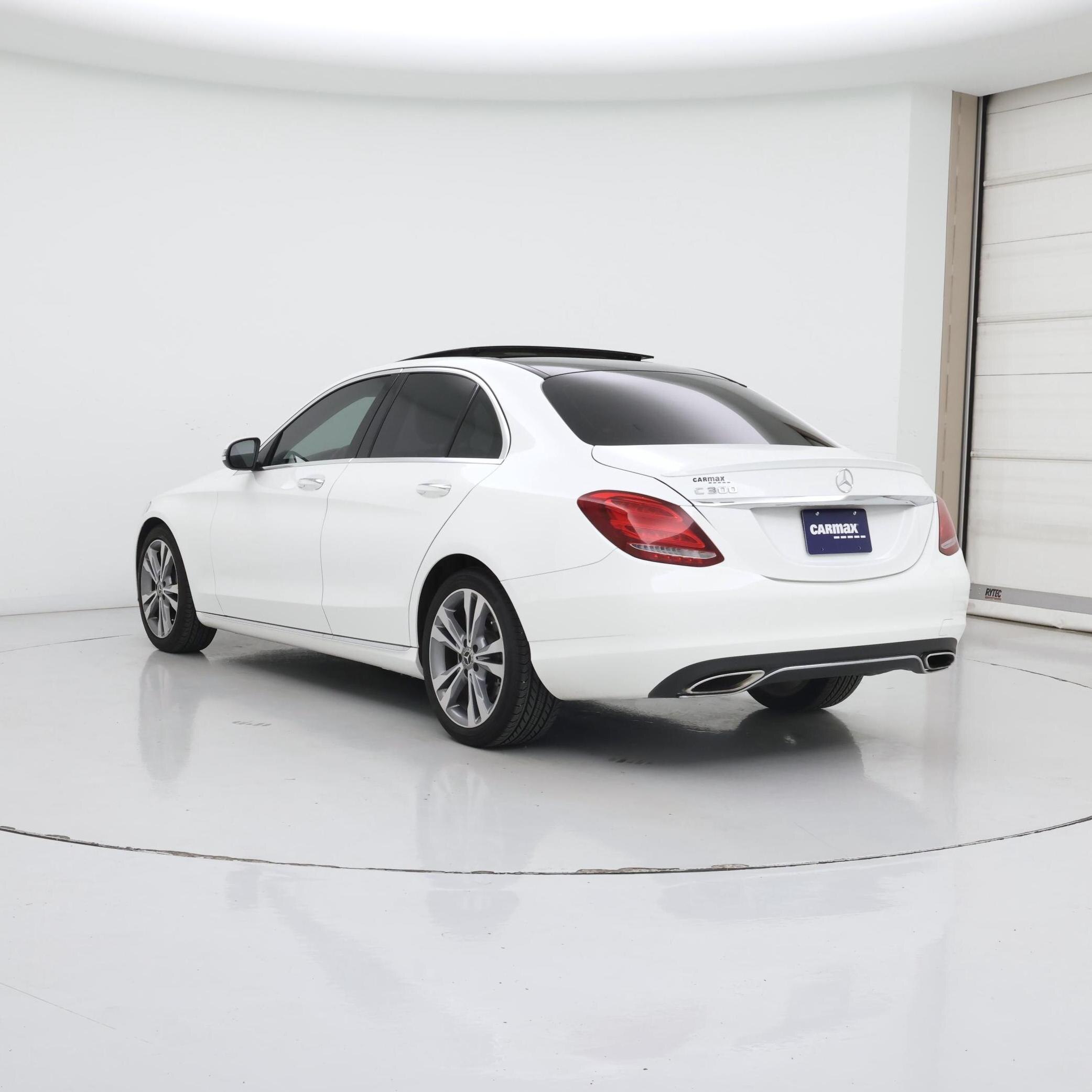 Thumbnail: 2018 Mercedes-Benz C-Class - 2
