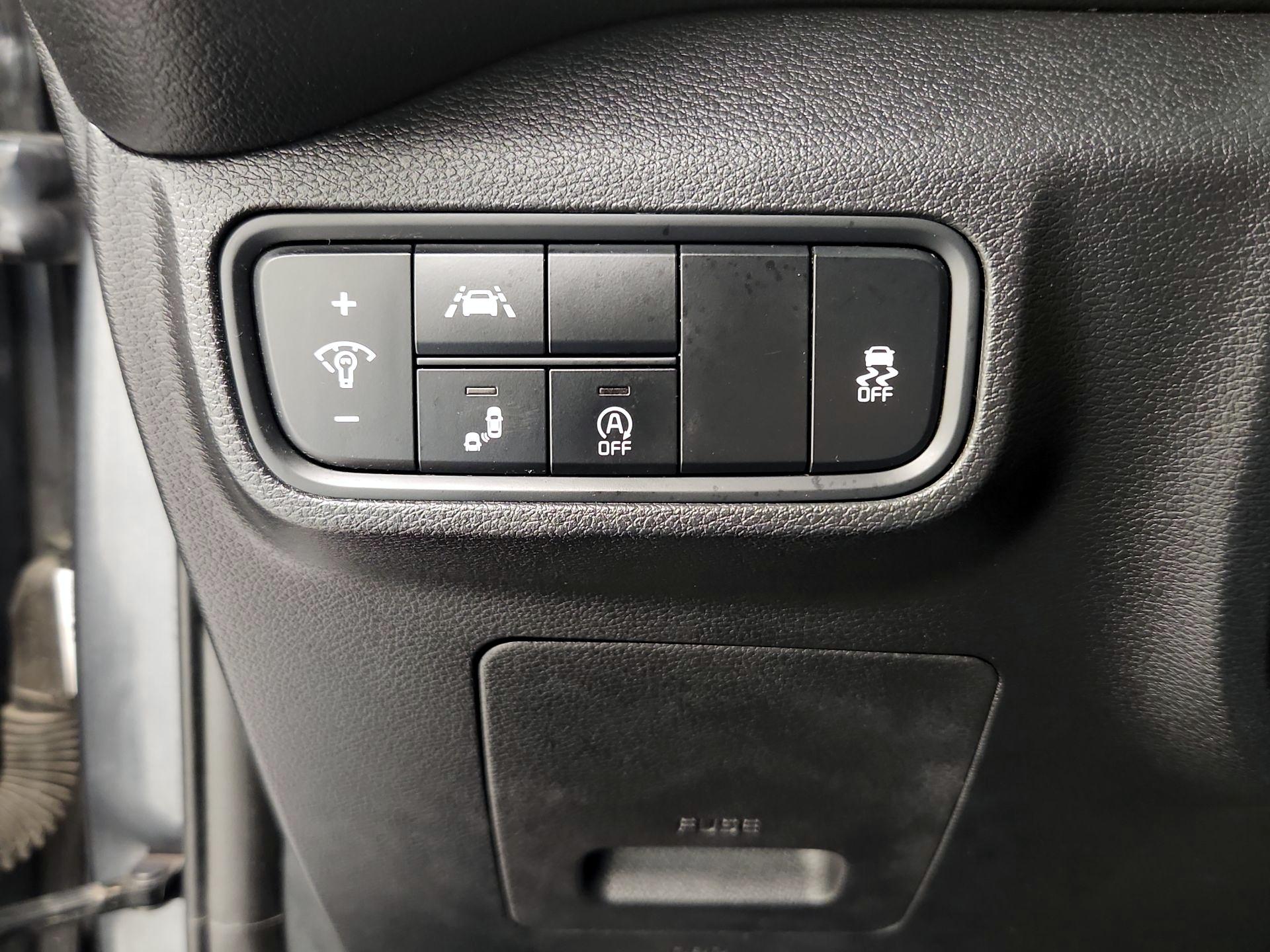 Thumbnail: 2022 Kia Soul - 13