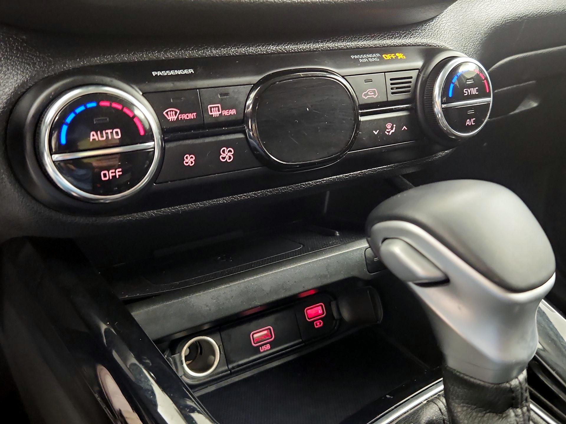 Thumbnail: 2022 Kia Soul - 17