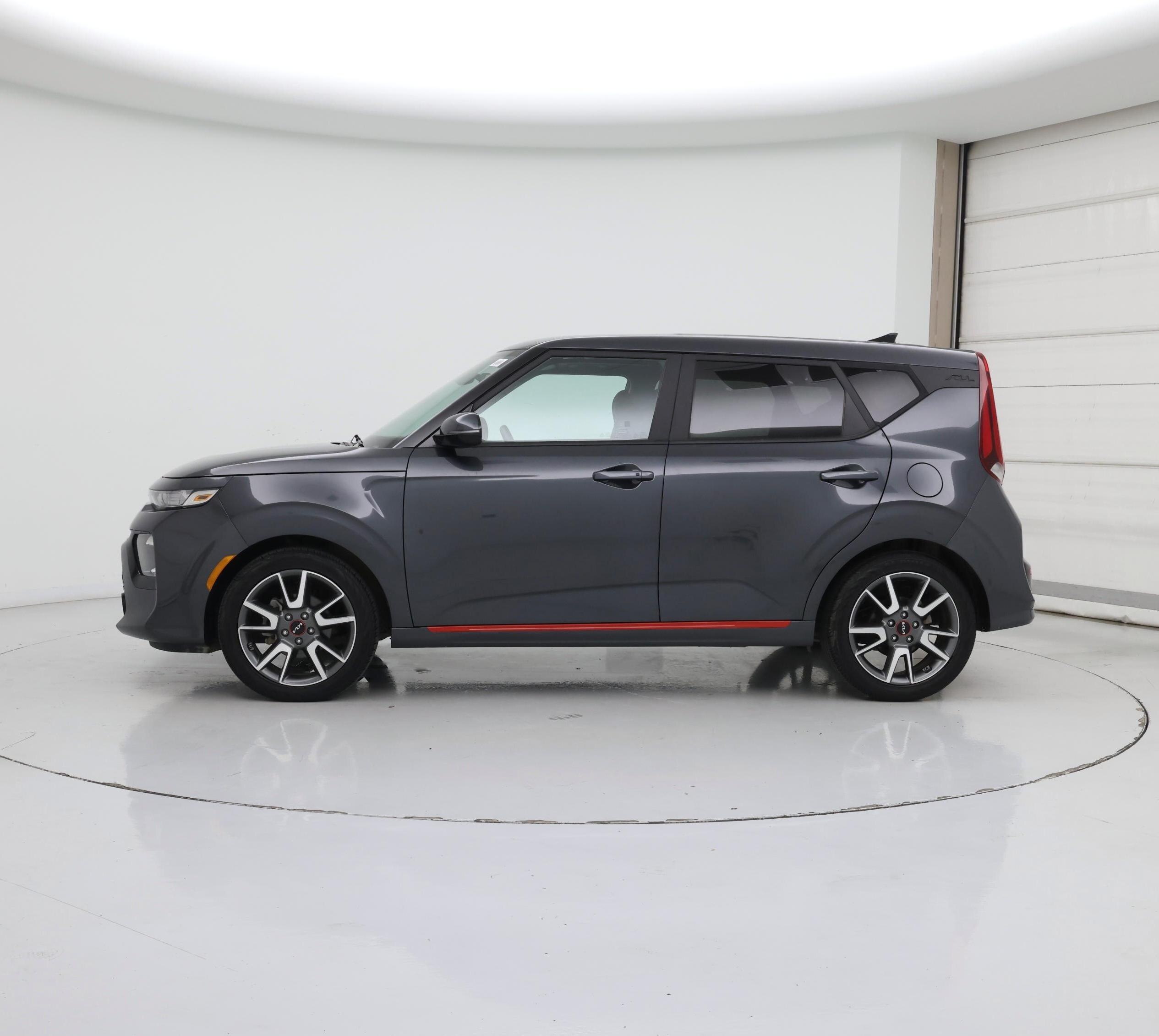 Thumbnail: 2022 Kia Soul - 3