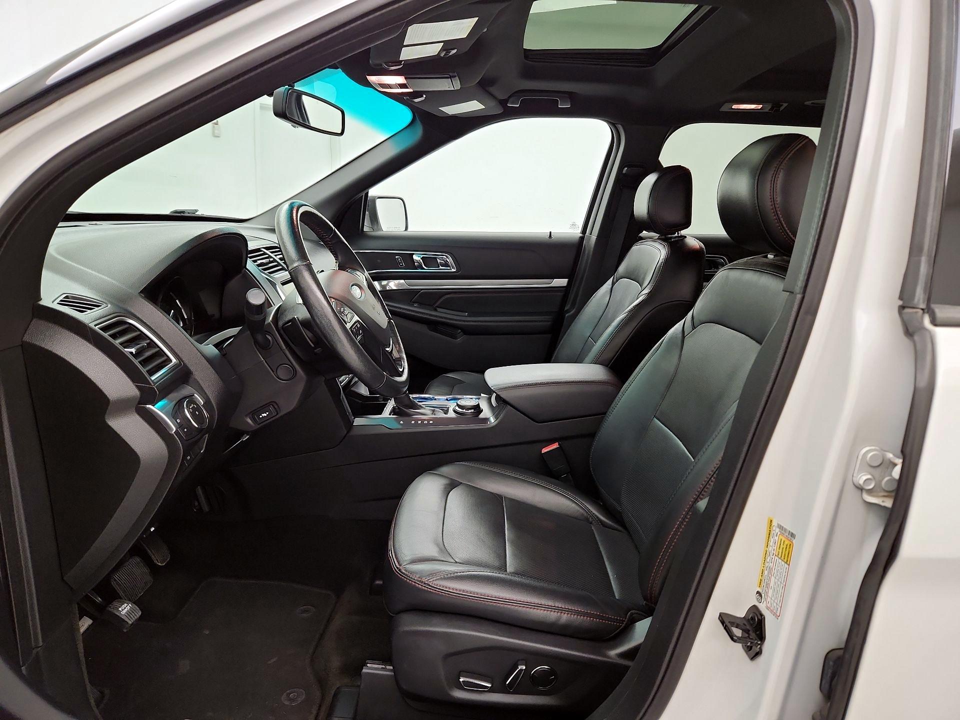 Thumbnail: 2017 Ford Explorer - 11