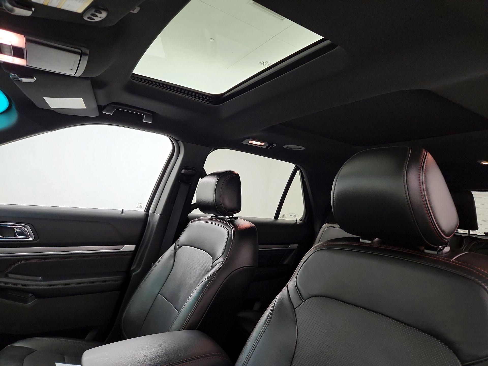 Thumbnail: 2017 Ford Explorer - 20