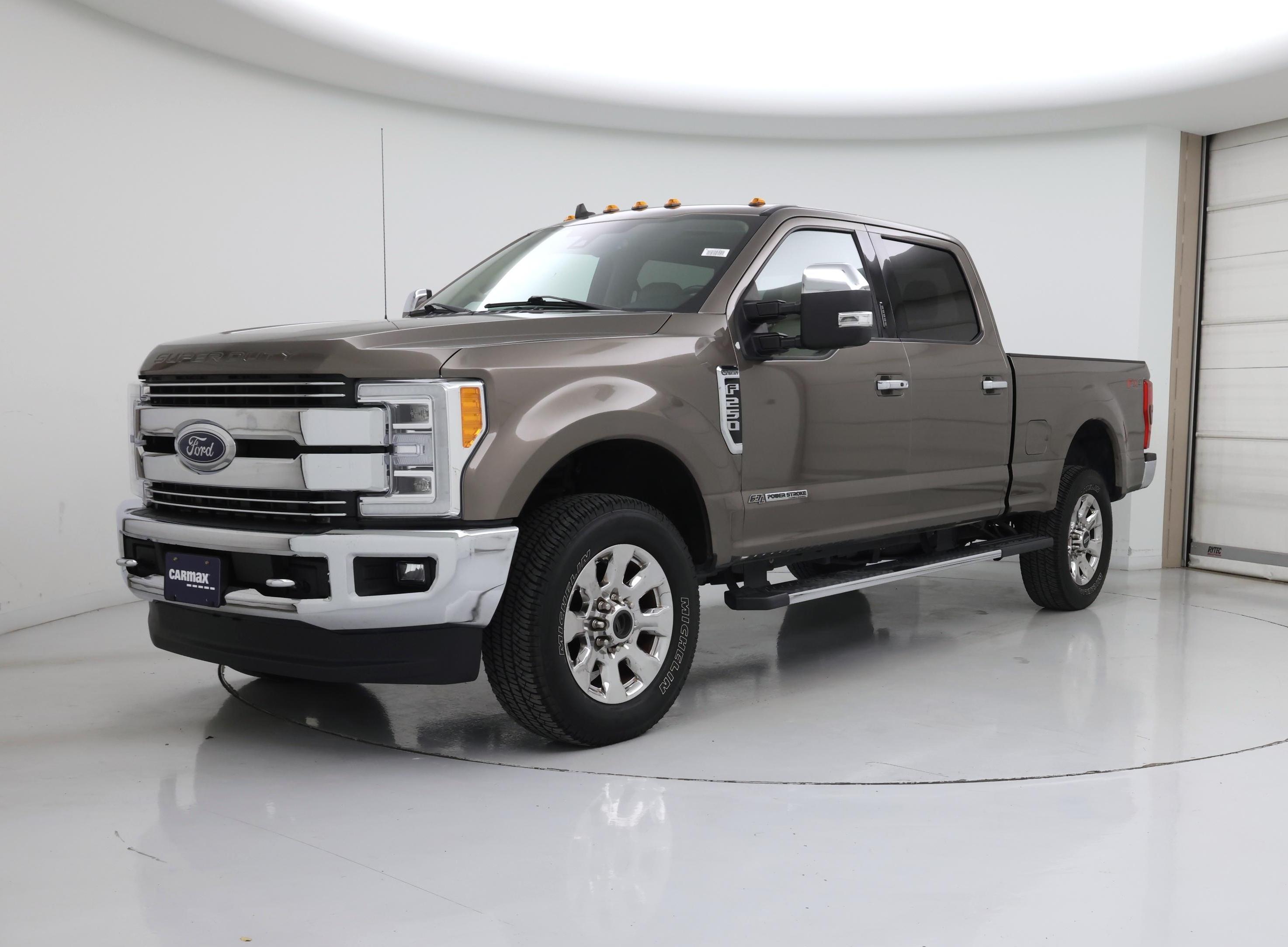 Thumbnail: 2019 Ford F-250 - 4