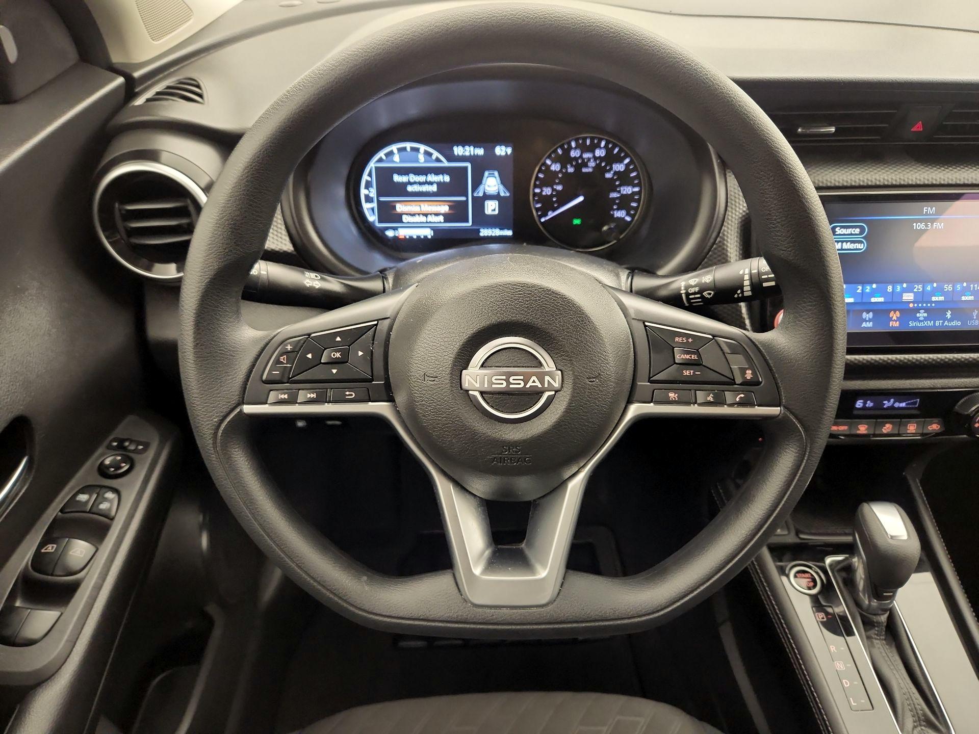 Thumbnail: 2022 Nissan Kicks - 10