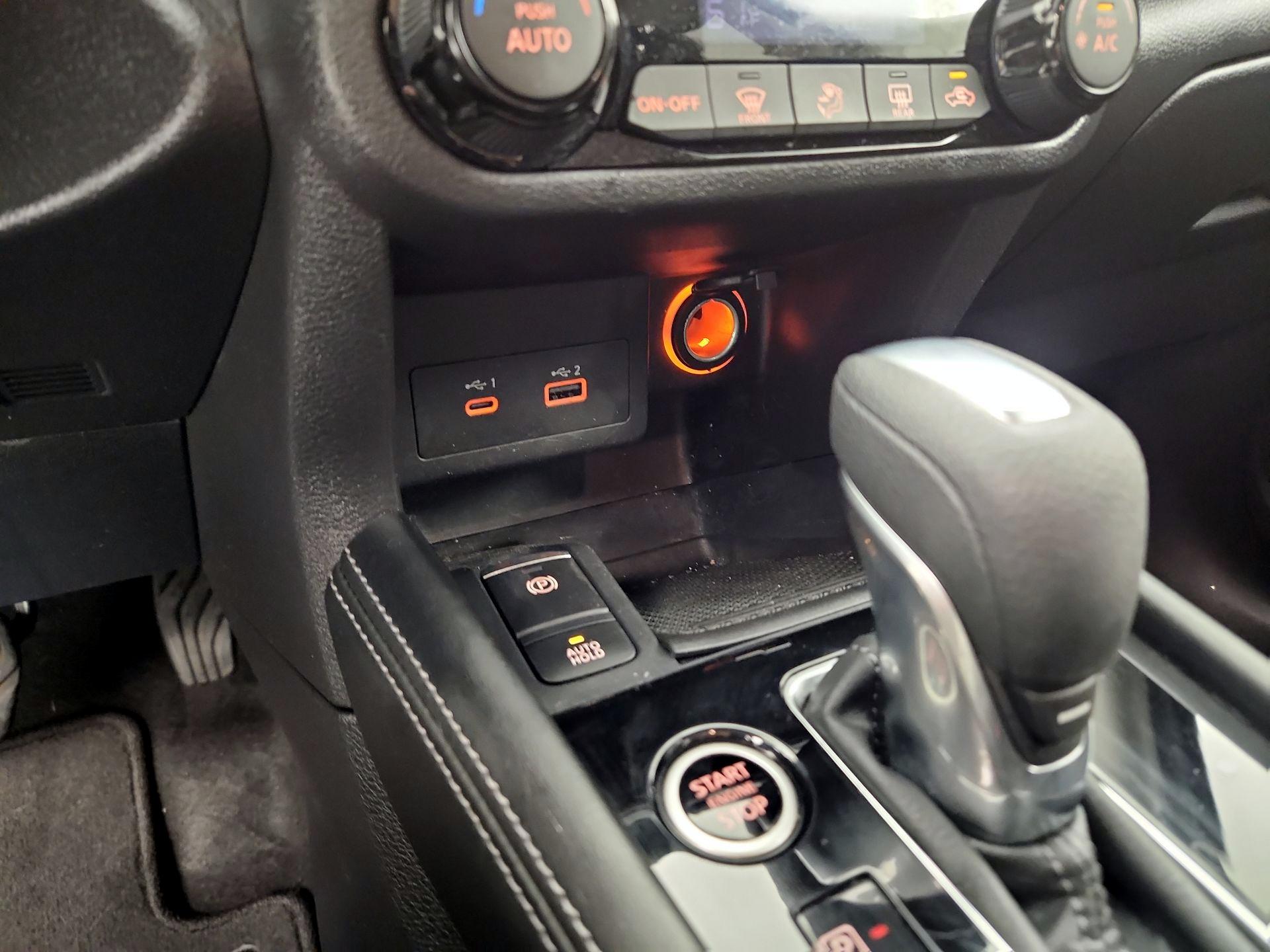 Thumbnail: 2022 Nissan Kicks - 17