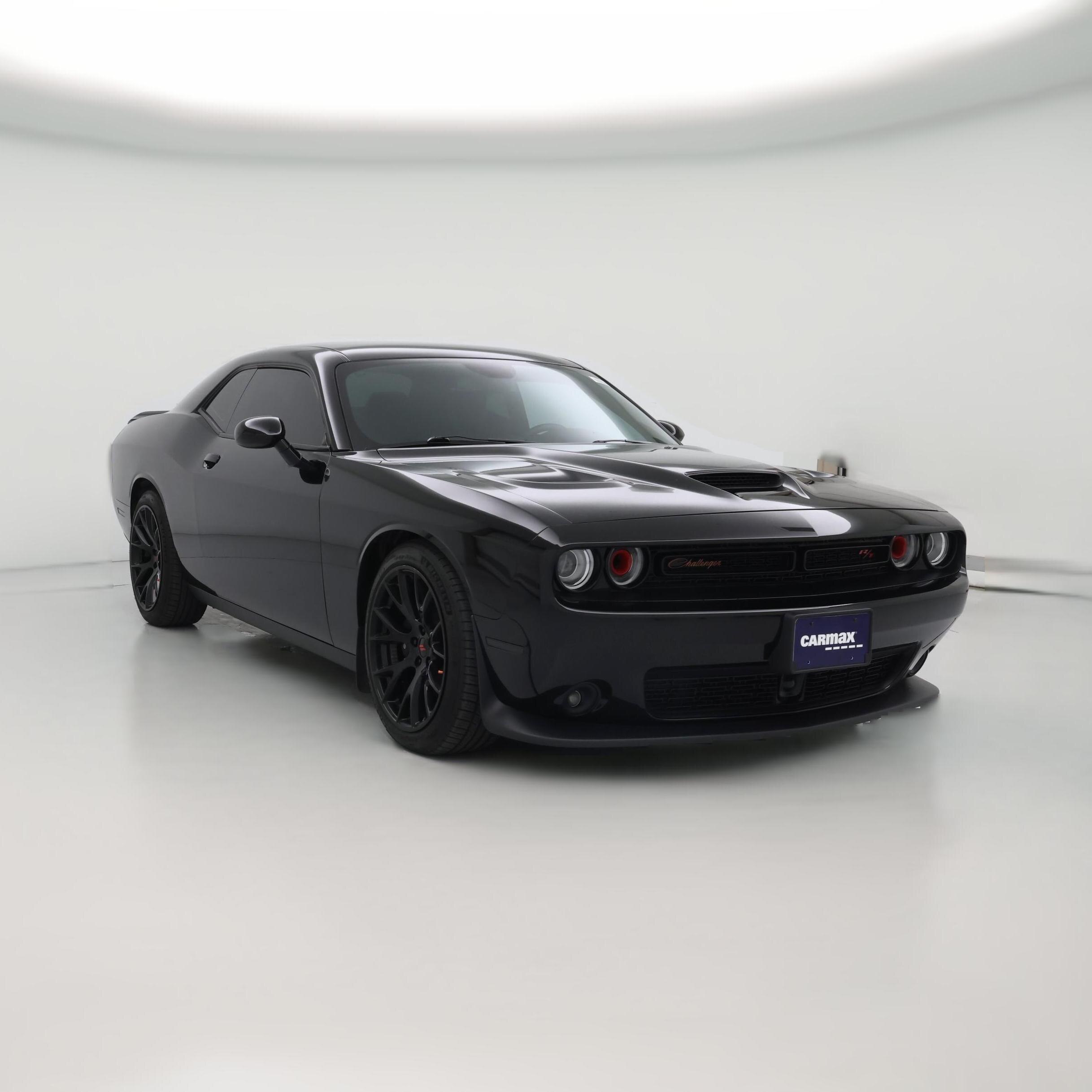 Thumbnail: 2019 Dodge Challenger - 1