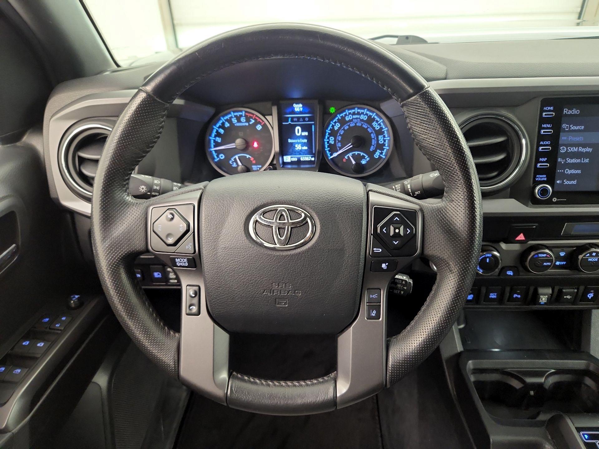 Thumbnail: 2022 Toyota Tacoma - 10