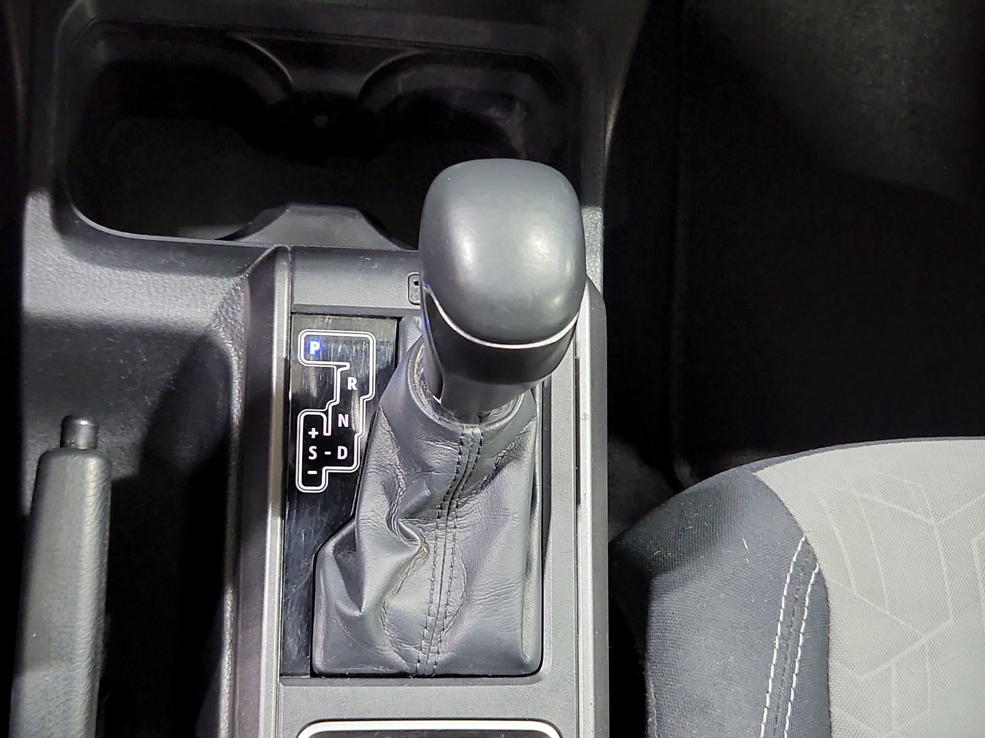 Thumbnail: 2022 Toyota Tacoma - 17