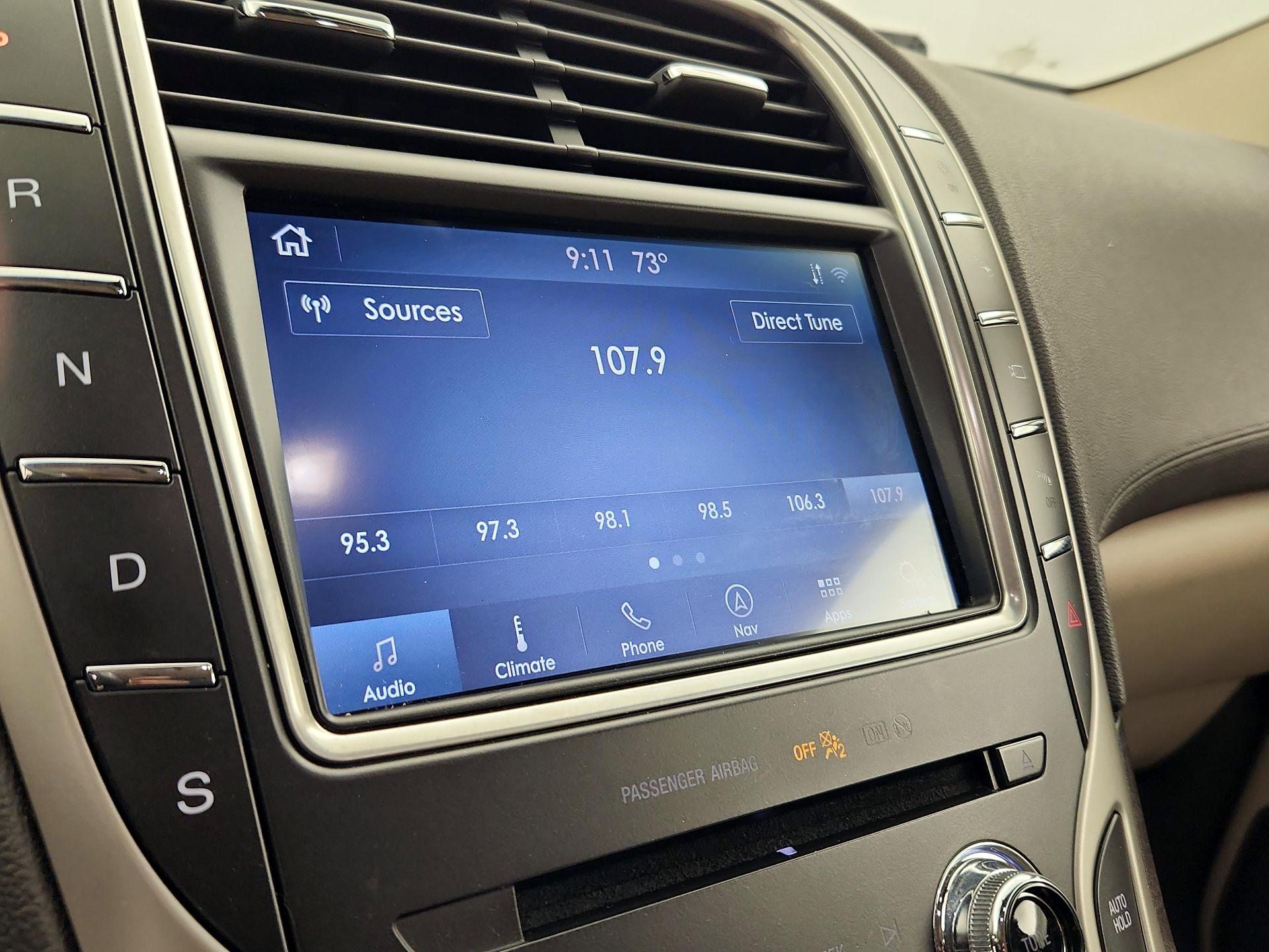 Thumbnail: 2020 Lincoln Nautilus - 16