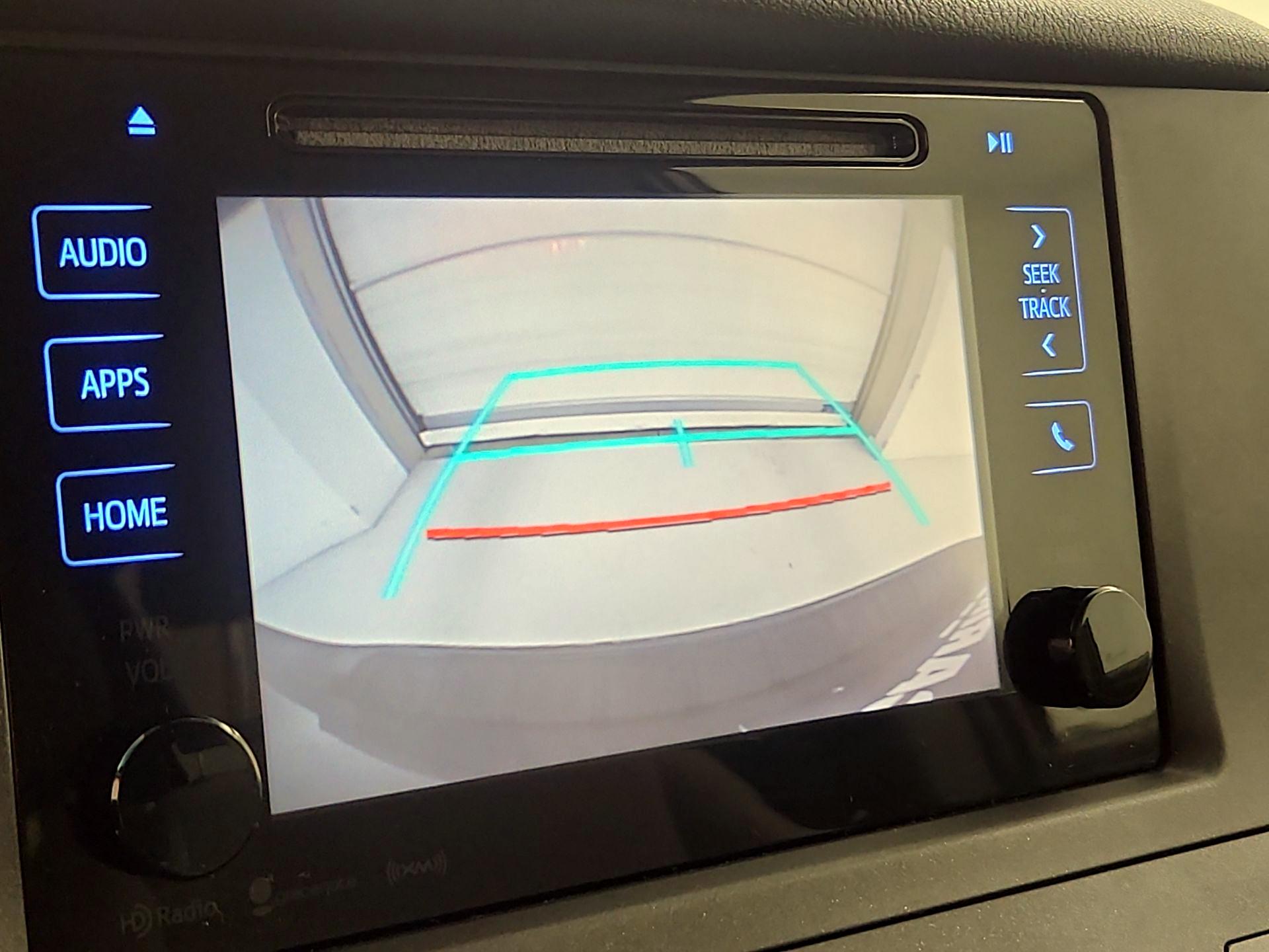 Thumbnail: 2017 Toyota Sienna - 14