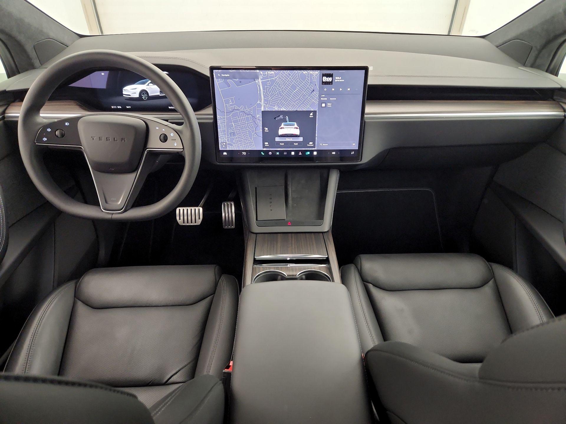 Thumbnail: 2024 Tesla Model X - 9