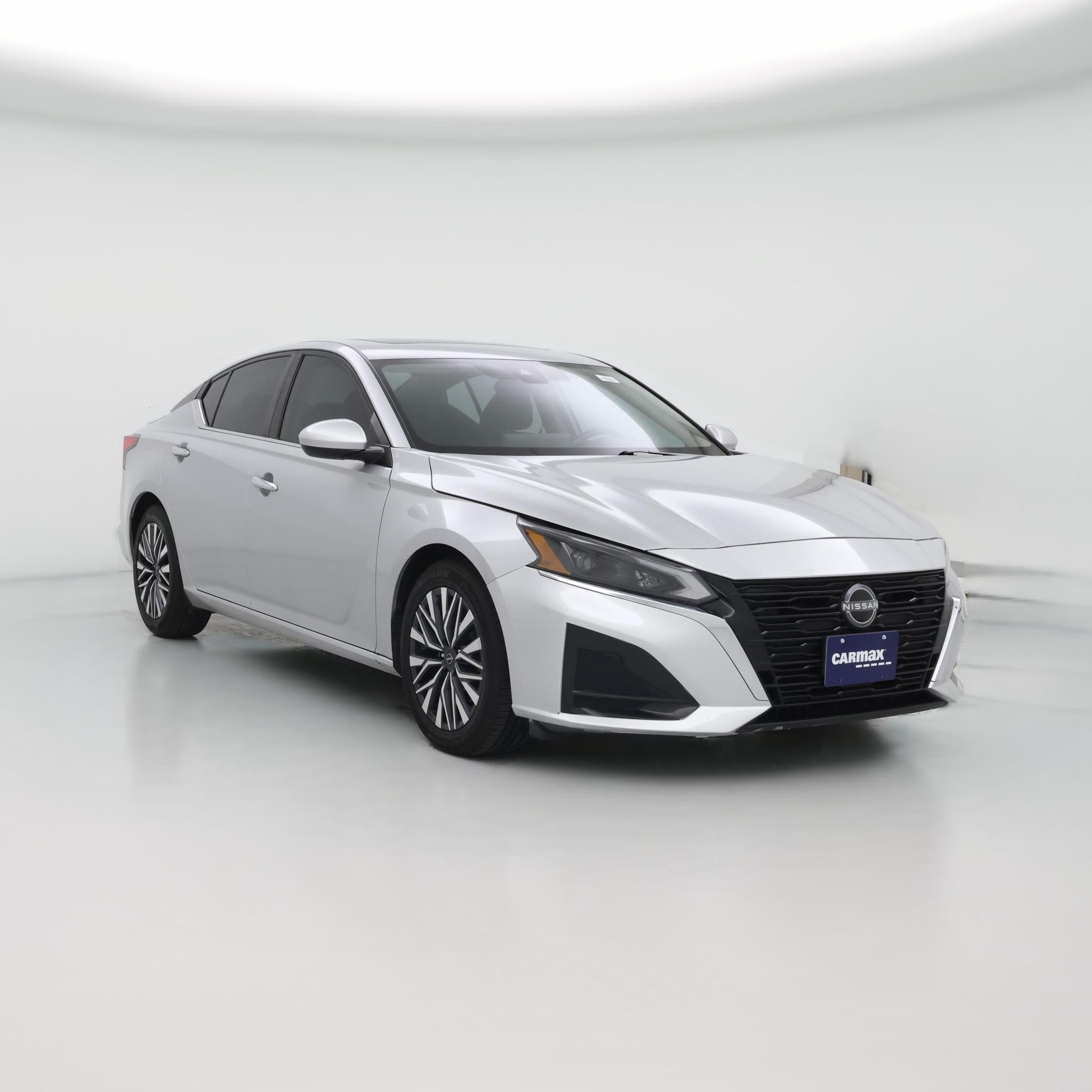 Thumbnail: 2023 Nissan Altima - 1