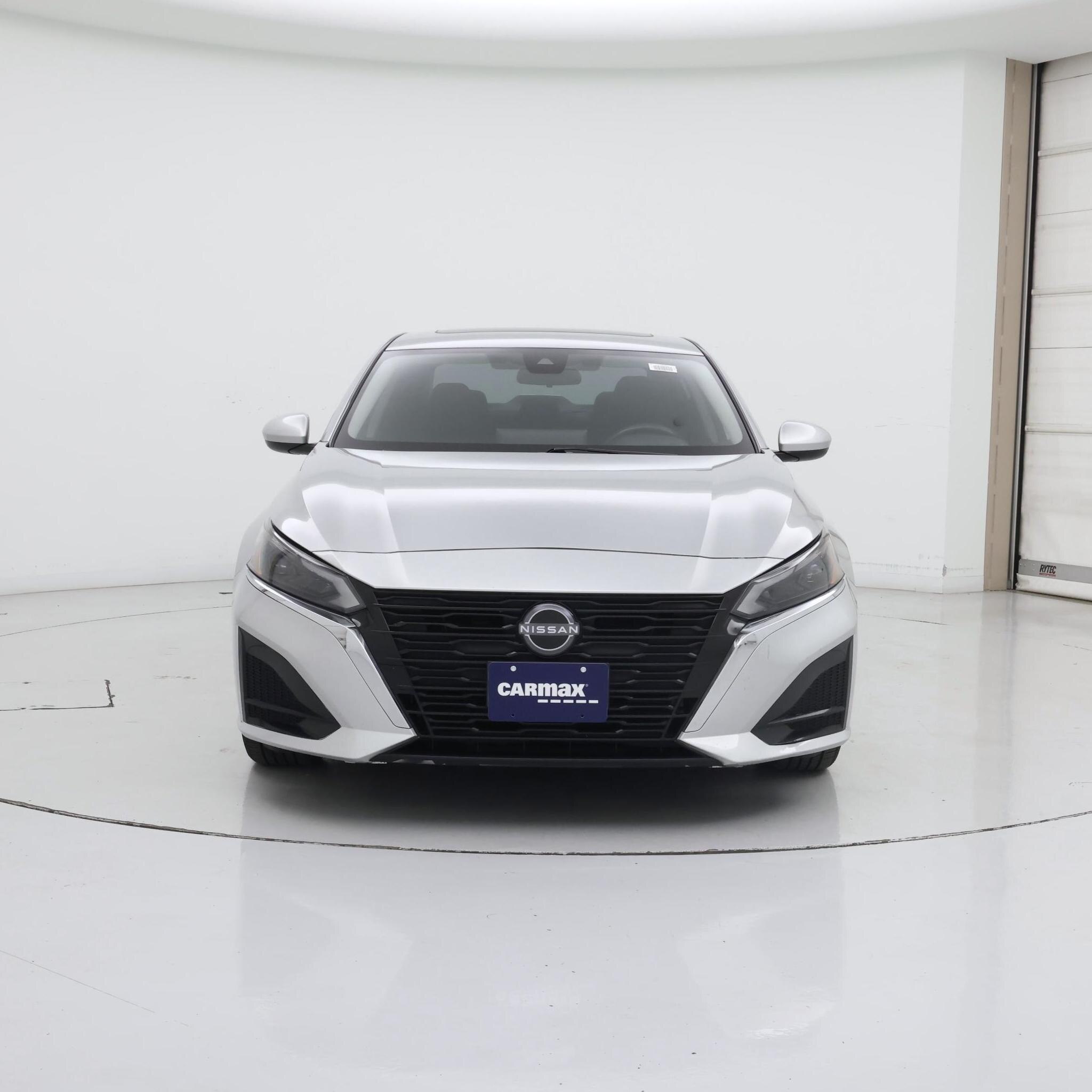 Thumbnail: 2023 Nissan Altima - 5