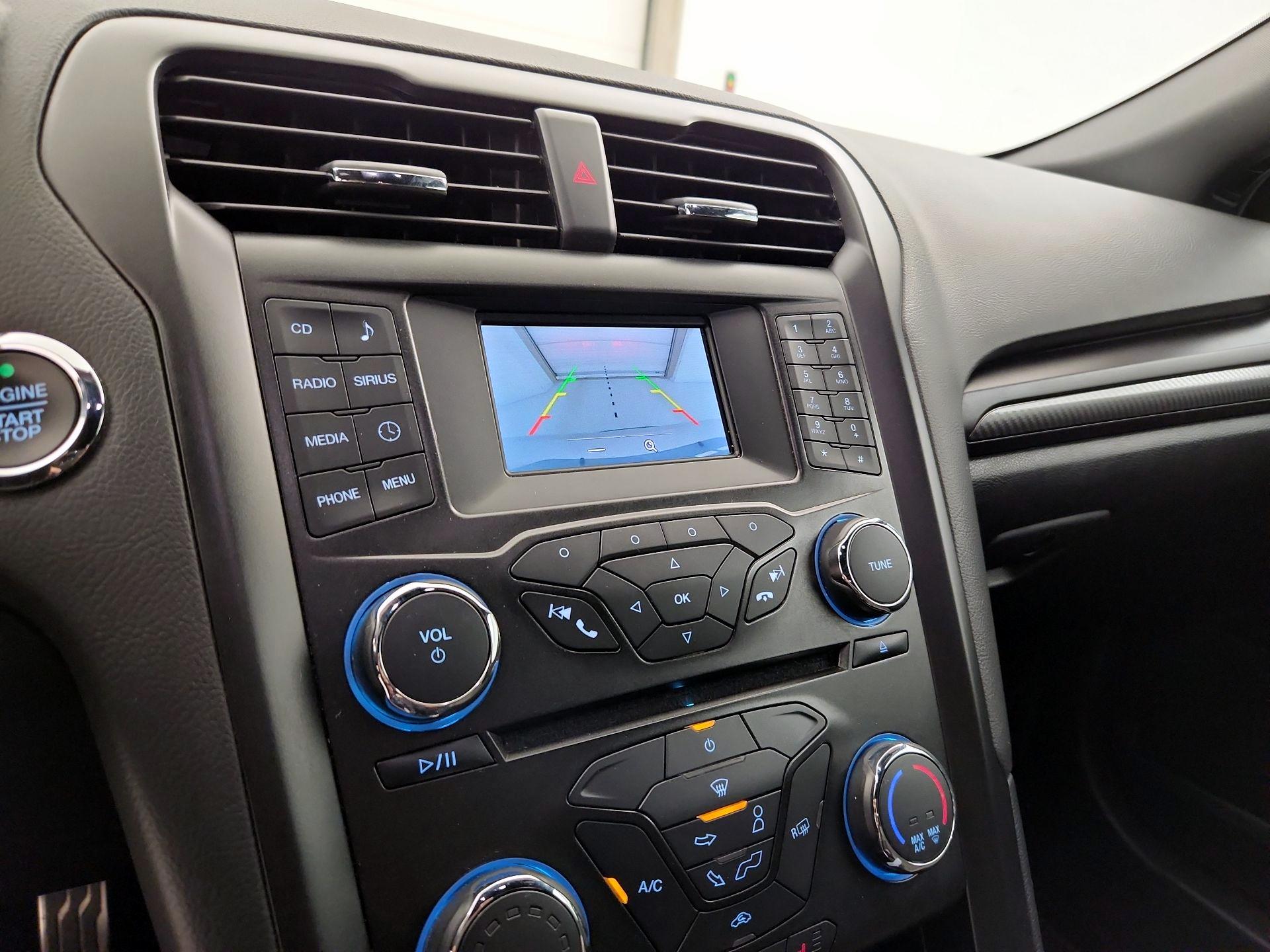 Thumbnail: 2018 Ford Fusion - 14