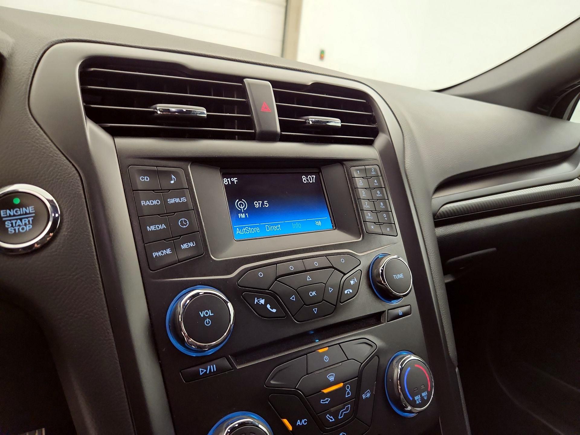 Thumbnail: 2018 Ford Fusion - 15