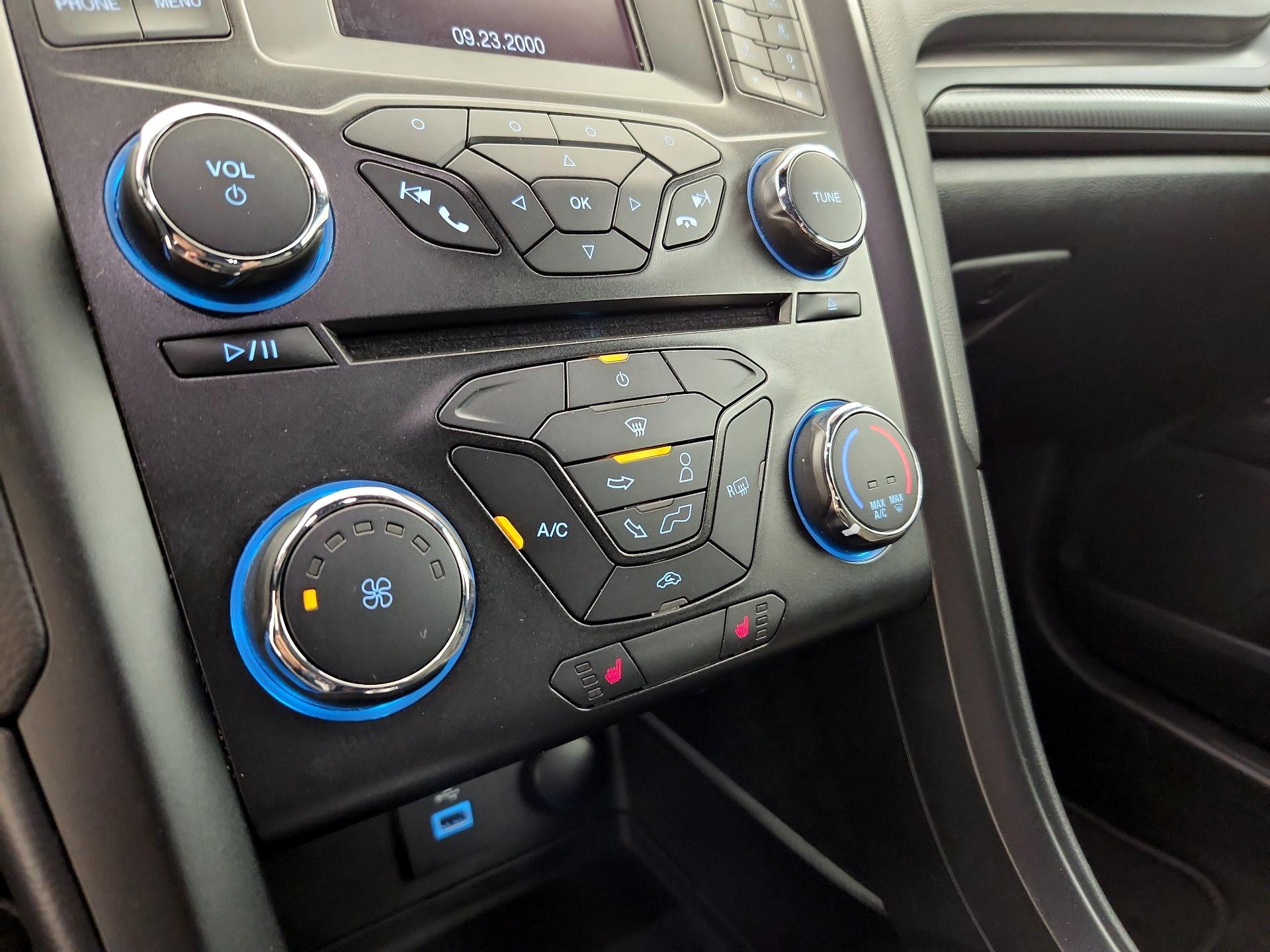 Thumbnail: 2018 Ford Fusion - 16