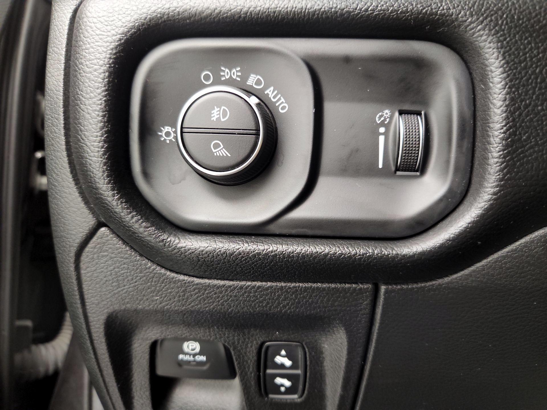 Thumbnail: 2022 RAM 1500 - 13