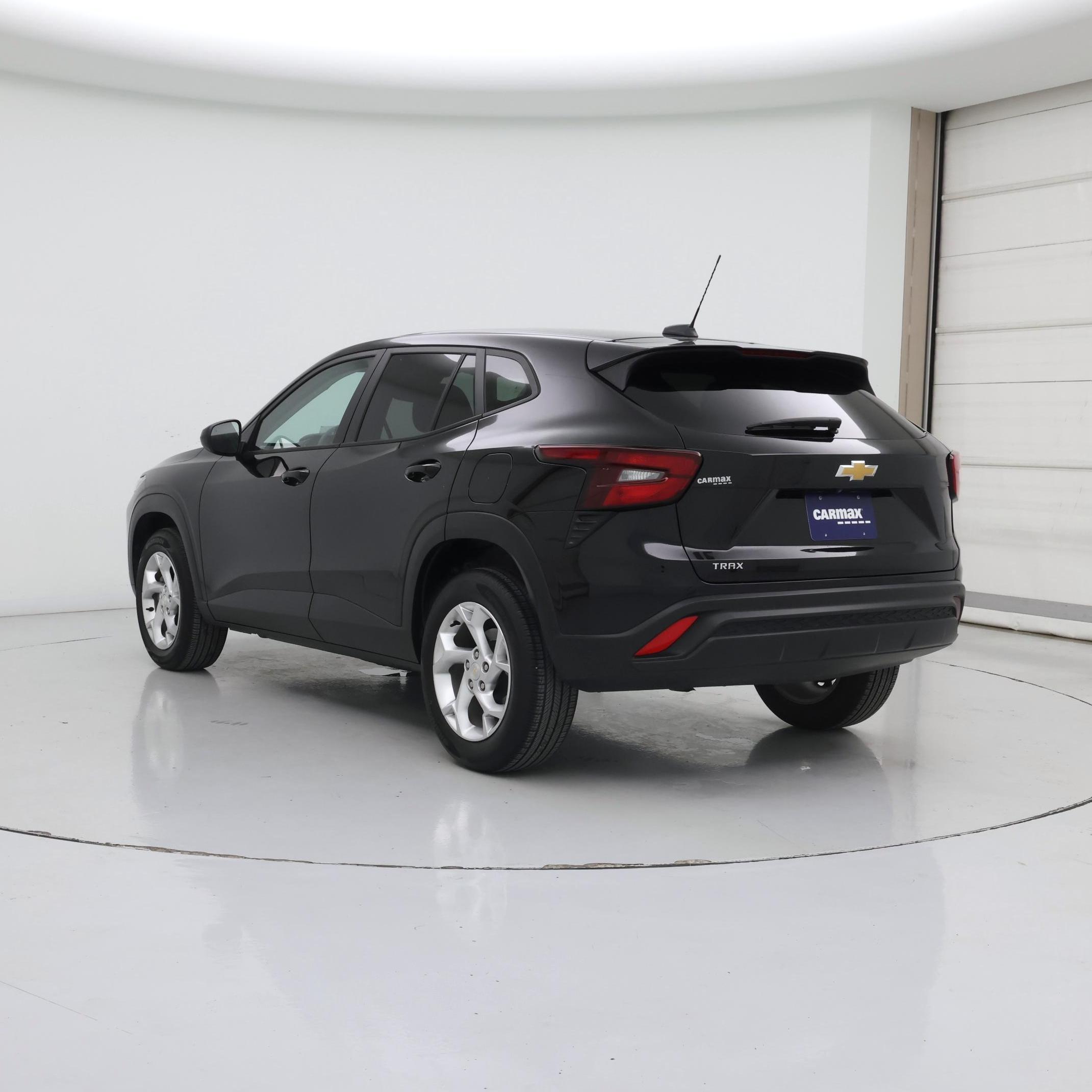 Thumbnail: 2024 Chevrolet Trax - 2