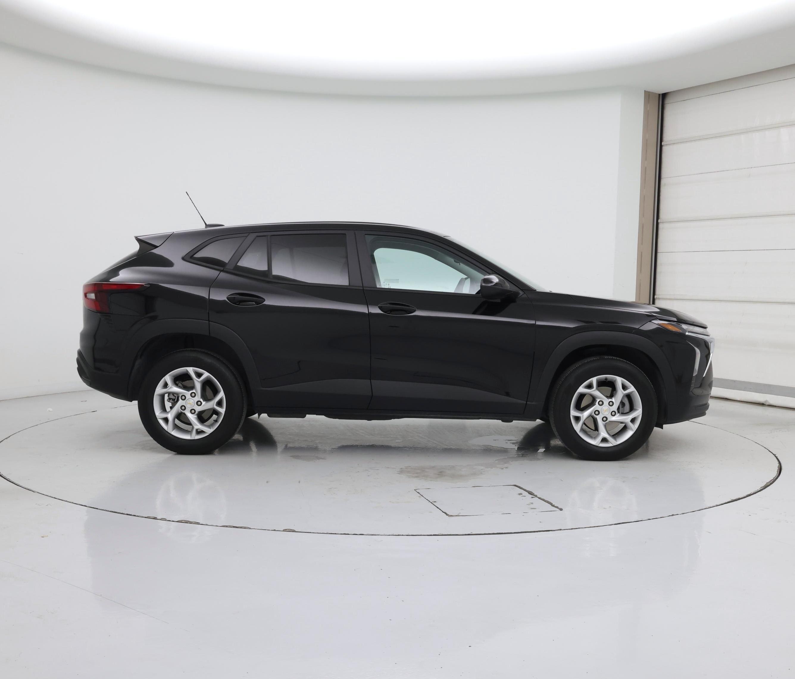 Thumbnail: 2024 Chevrolet Trax - 7