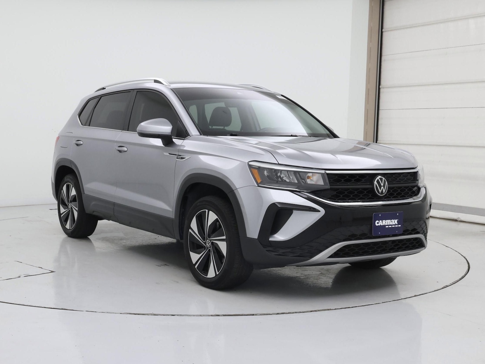 2024 Volkswagen Taos SE - Photo 2