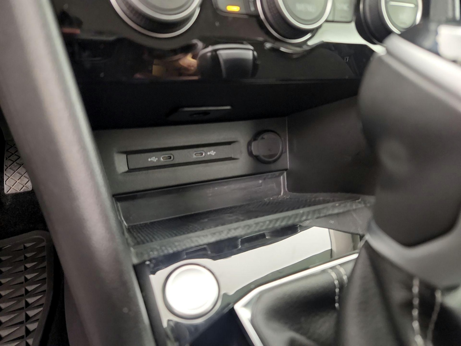 2024 Volkswagen Taos SE - Photo 19