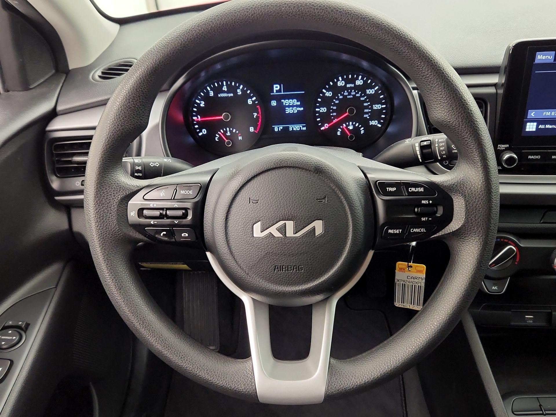 Thumbnail: 2023 Kia Rio - 10