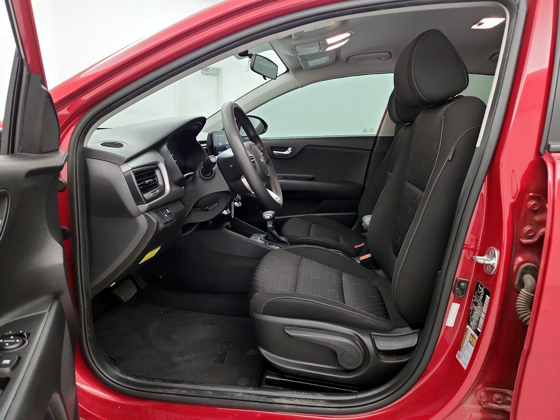 Thumbnail: 2023 Kia Rio - 11