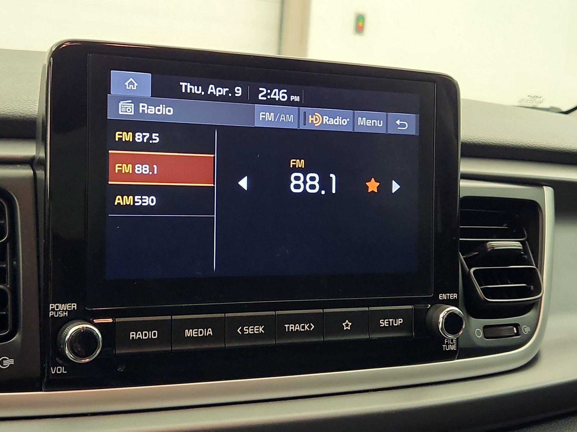 Thumbnail: 2023 Kia Rio - 15