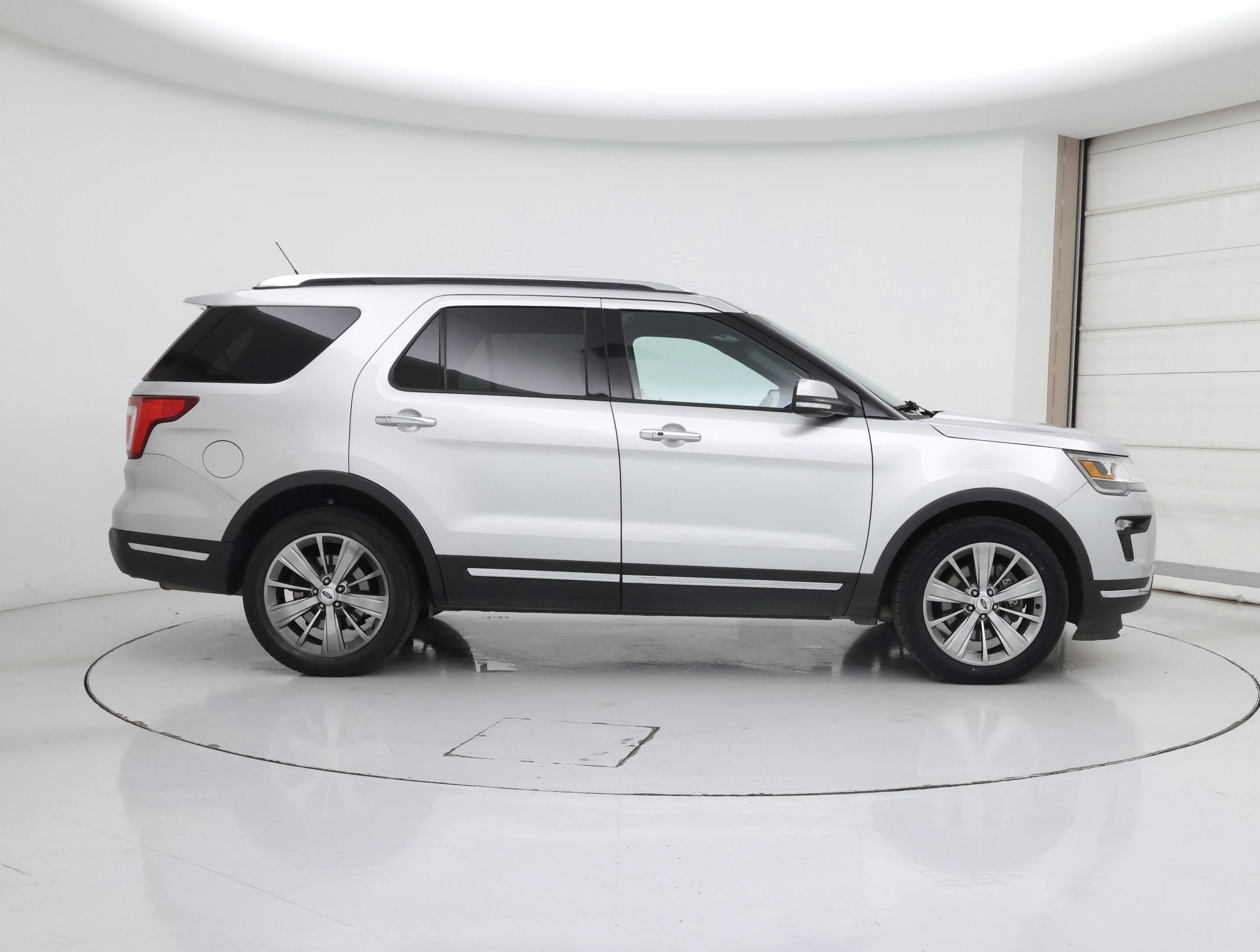 Thumbnail: 2018 Ford Explorer - 7