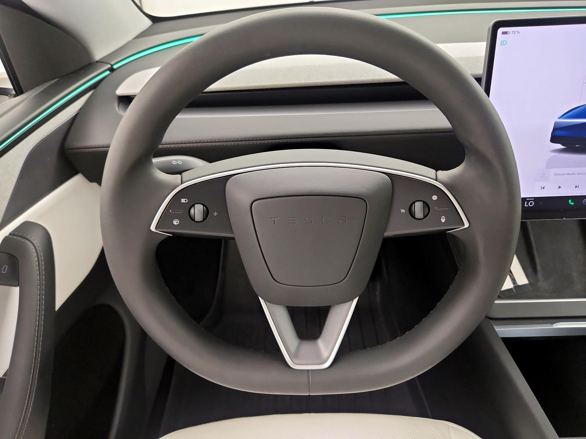 Thumbnail: 2026 Tesla Model Y - 10