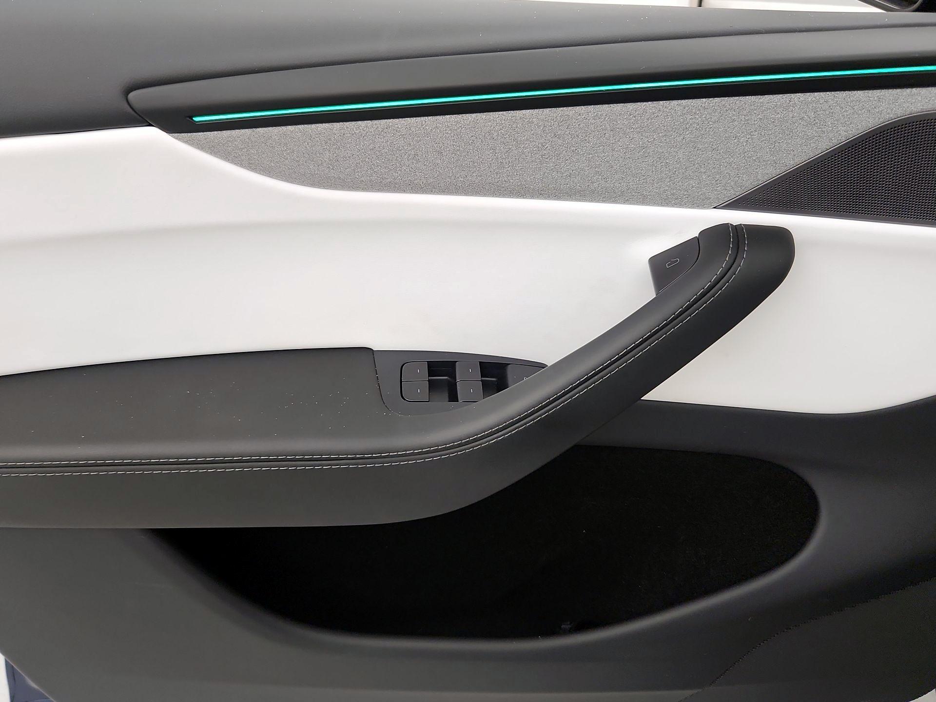 Thumbnail: 2026 Tesla Model Y - 12