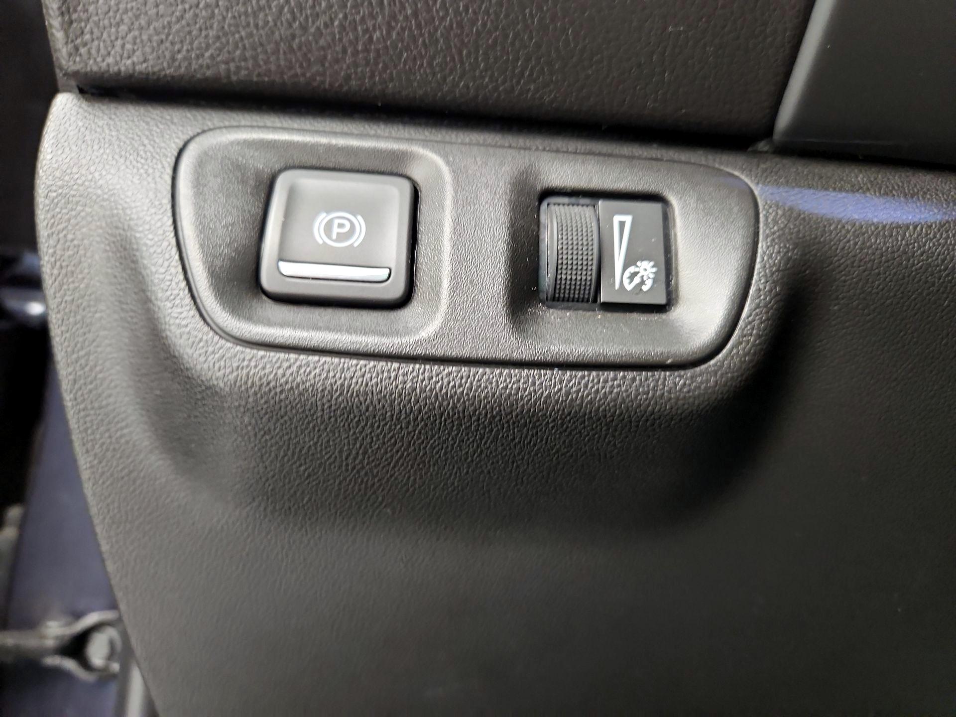Thumbnail: 2019 GMC Acadia - 13