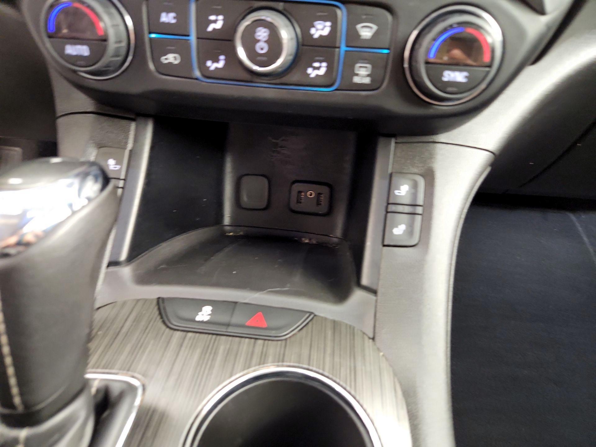 Thumbnail: 2019 GMC Acadia - 18