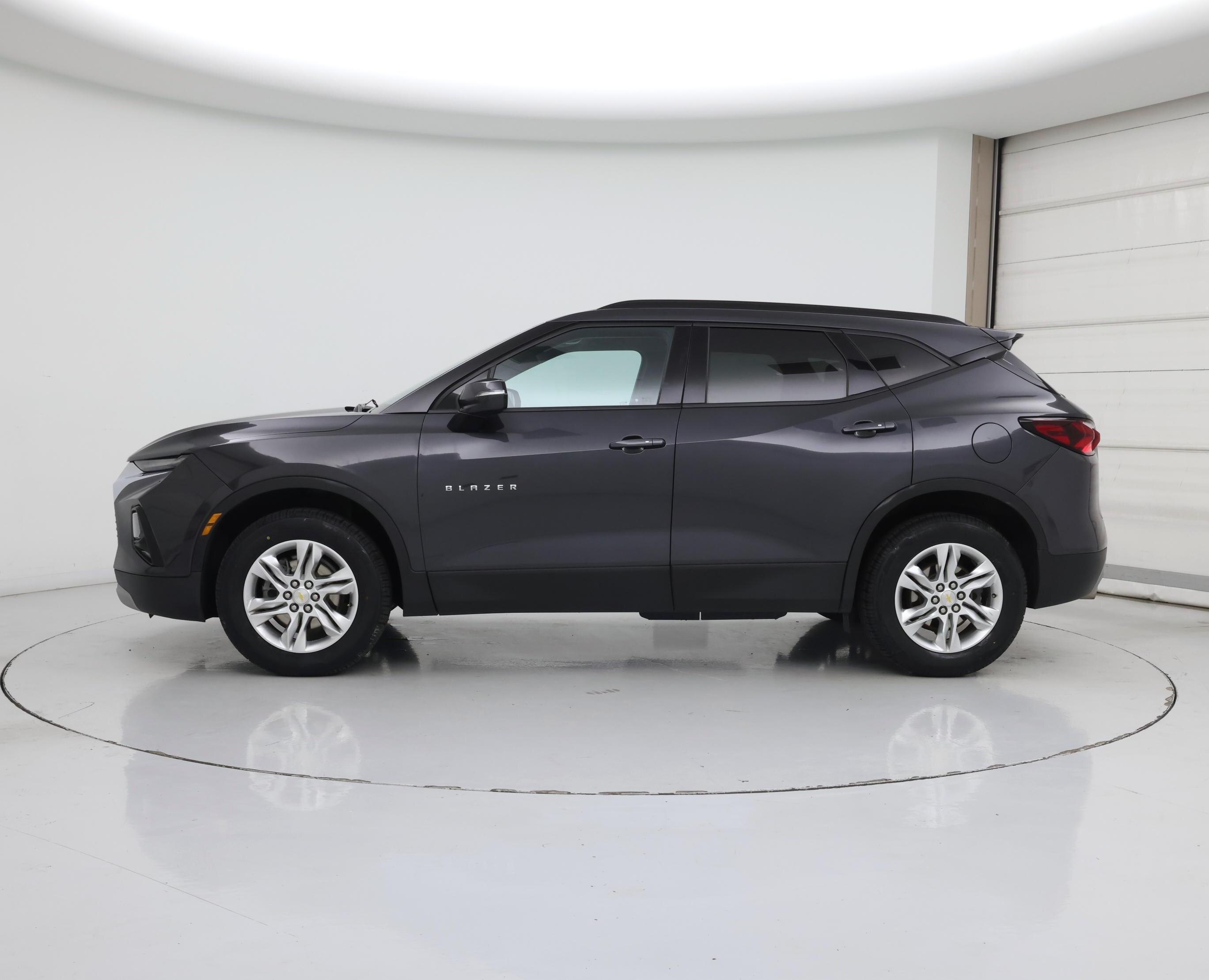 Thumbnail: 2022 Chevrolet Blazer - 3