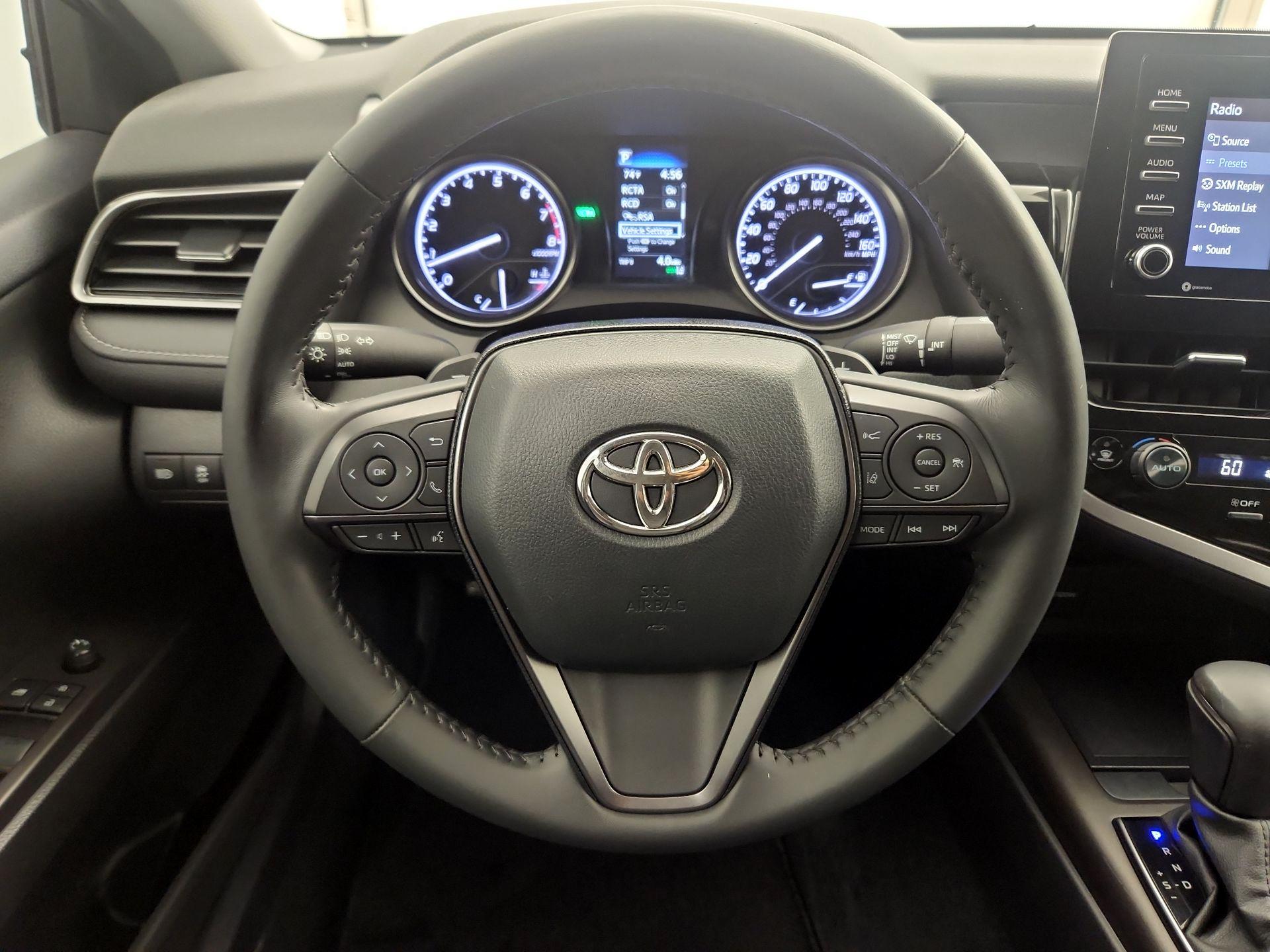Thumbnail: 2023 Toyota Camry - 10