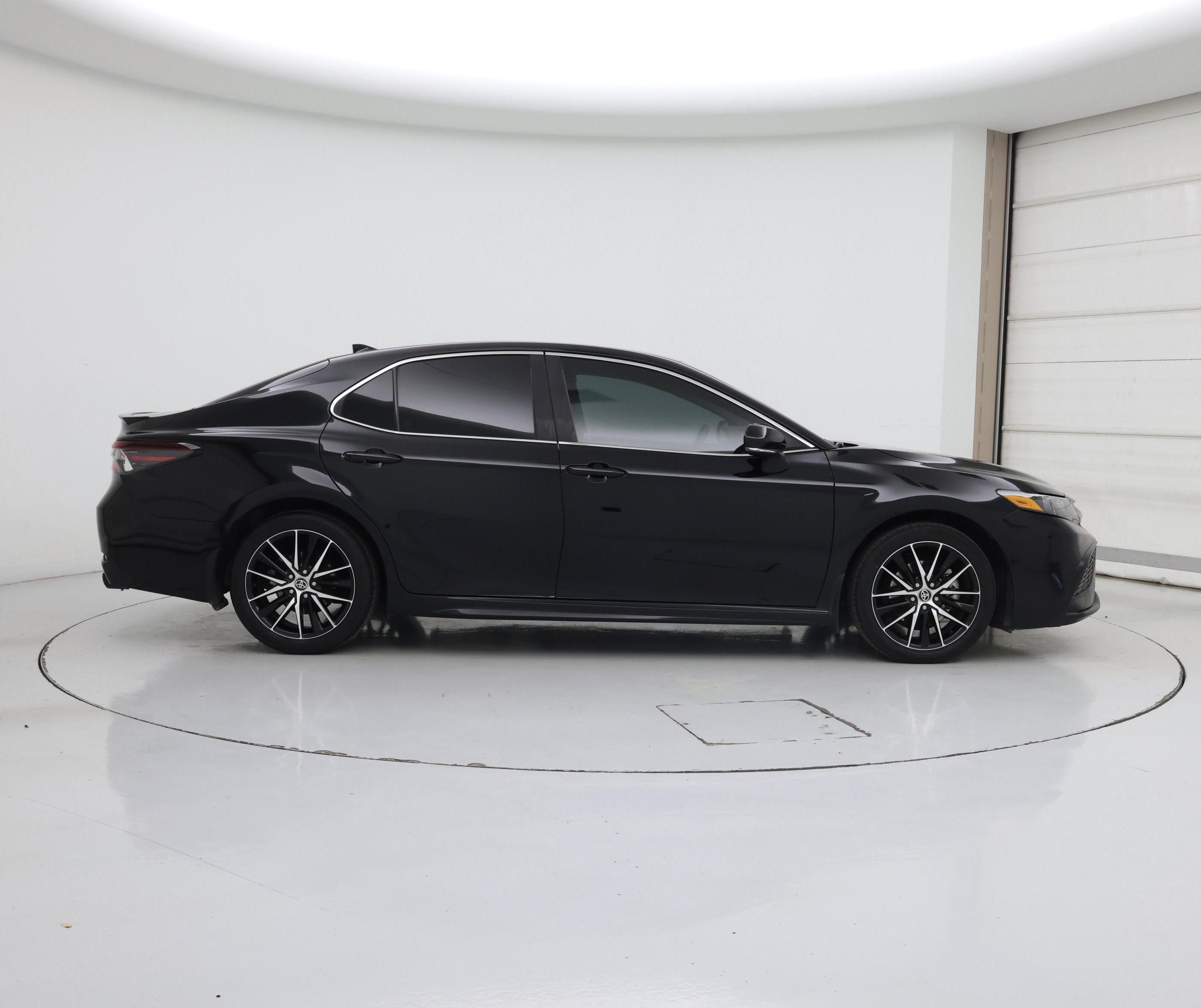 Thumbnail: 2023 Toyota Camry - 7