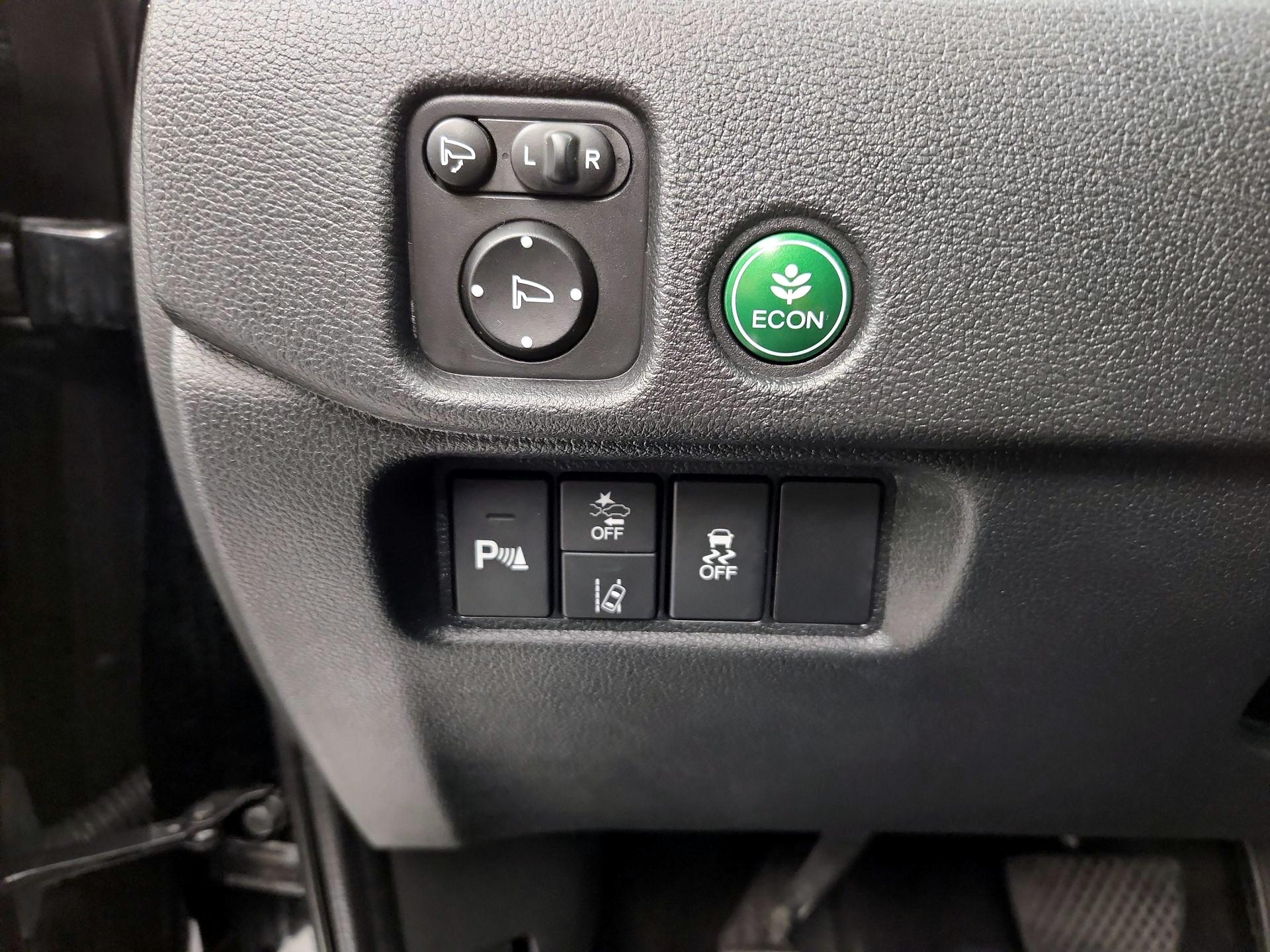 Thumbnail: 2021 Honda Pilot - 13