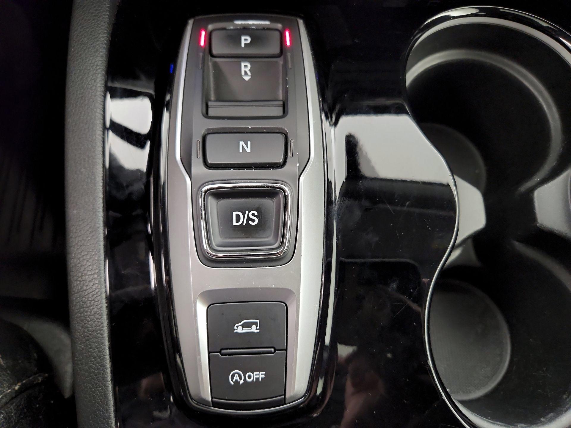 Thumbnail: 2021 Honda Pilot - 18