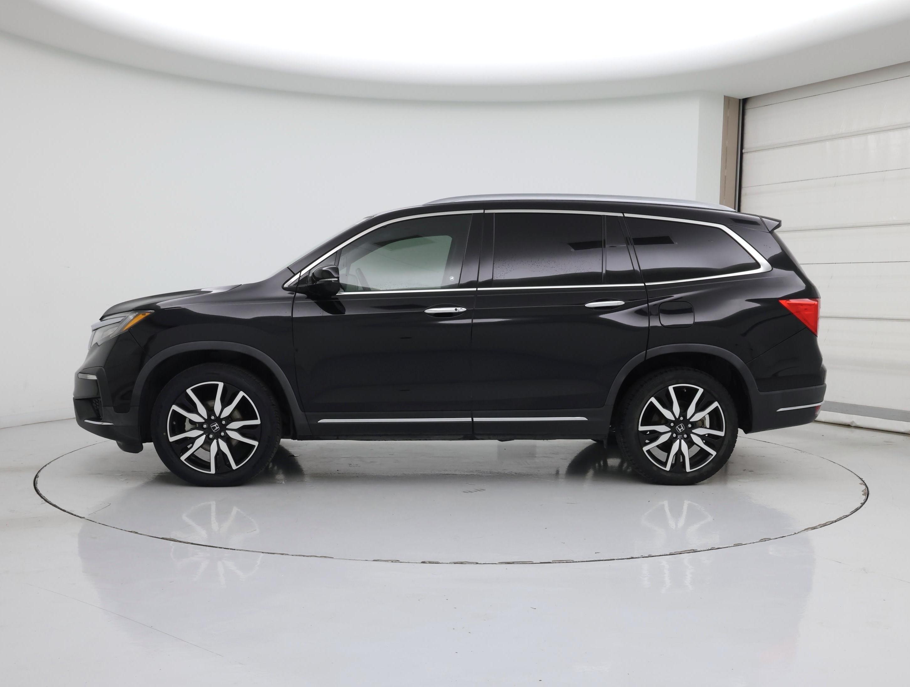 Thumbnail: 2021 Honda Pilot - 3