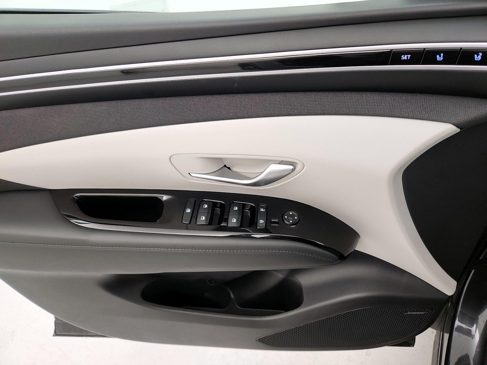 Thumbnail: 2023 Hyundai Tucson - 12