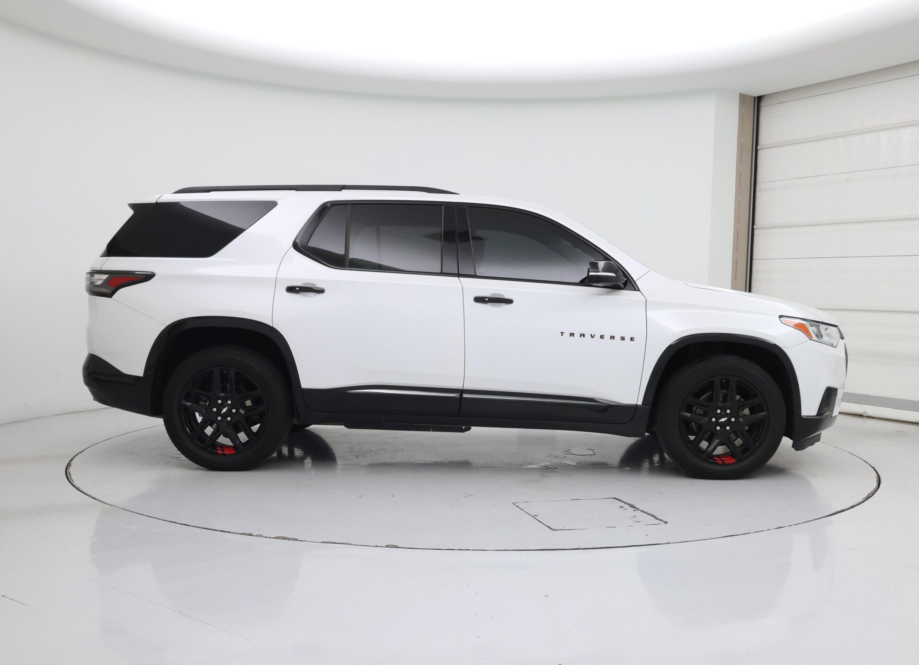 Thumbnail: 2020 Chevrolet Traverse - 7