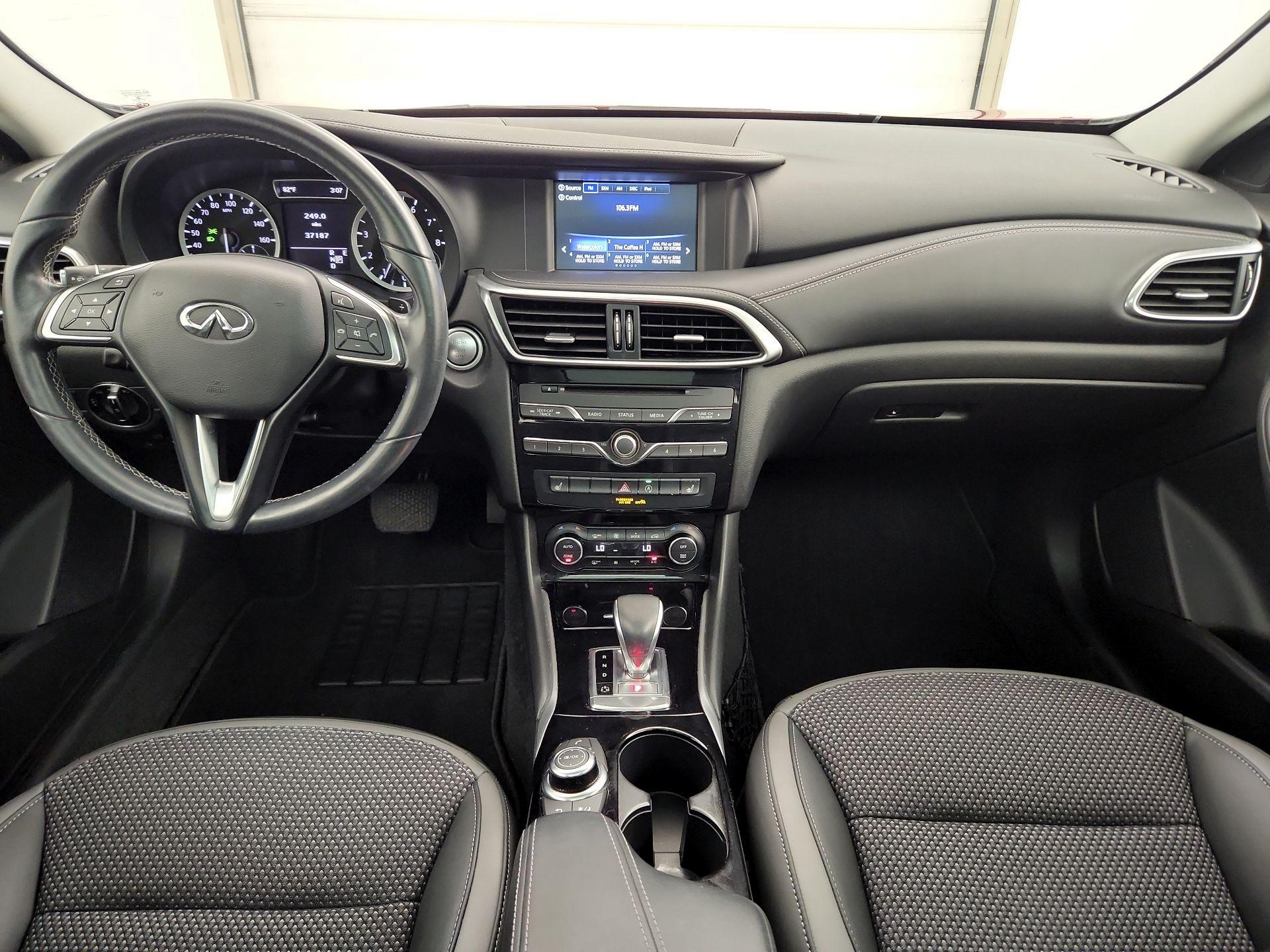 Thumbnail: 2019 INFINITI QX30 - 9