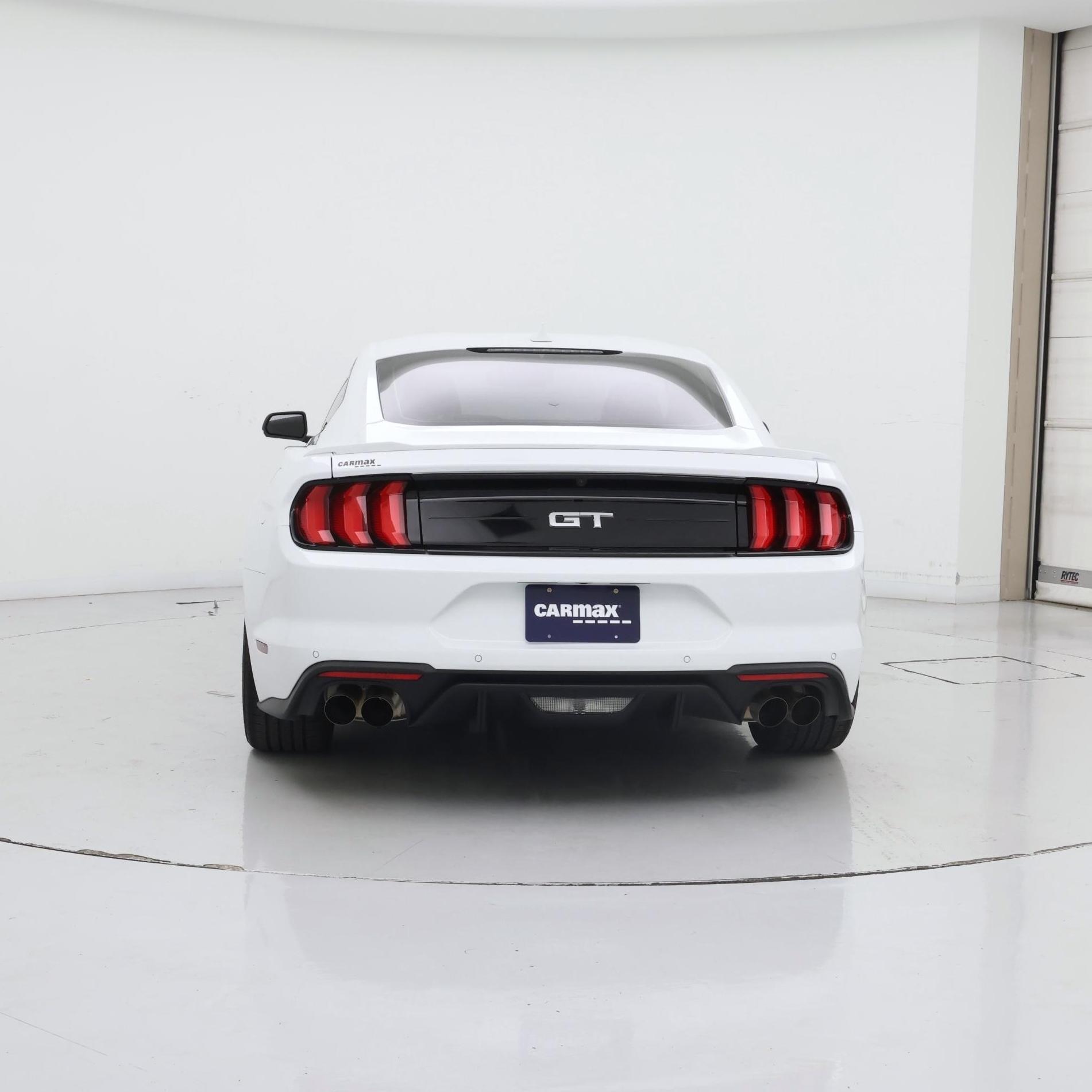 Thumbnail: 2022 Ford Mustang - 6