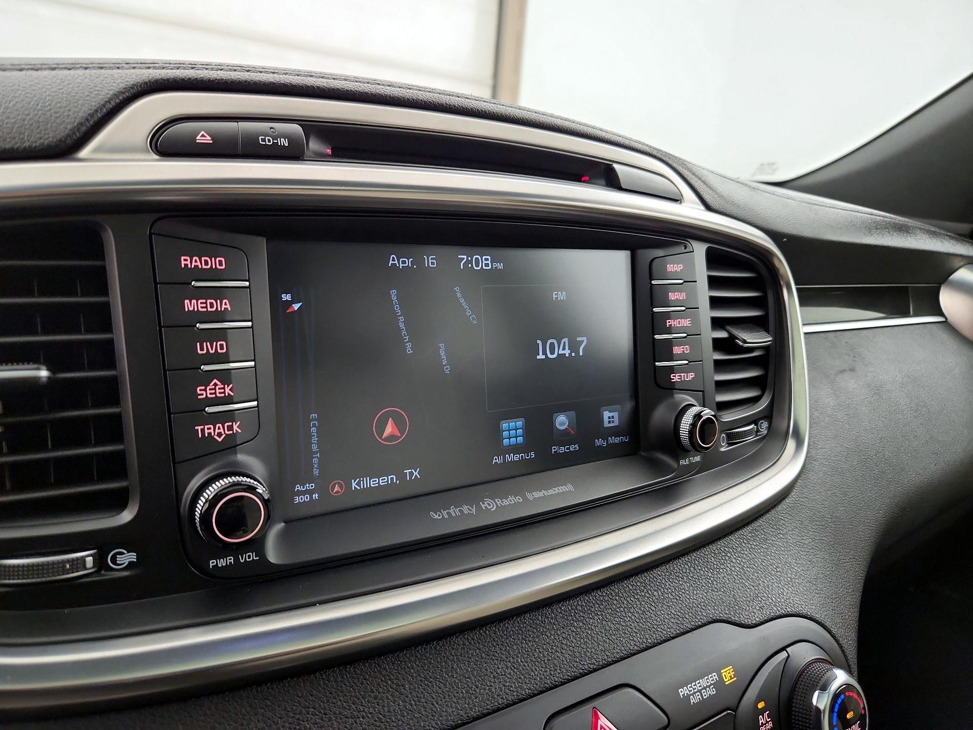 Thumbnail: 2017 Kia Sorento - 14