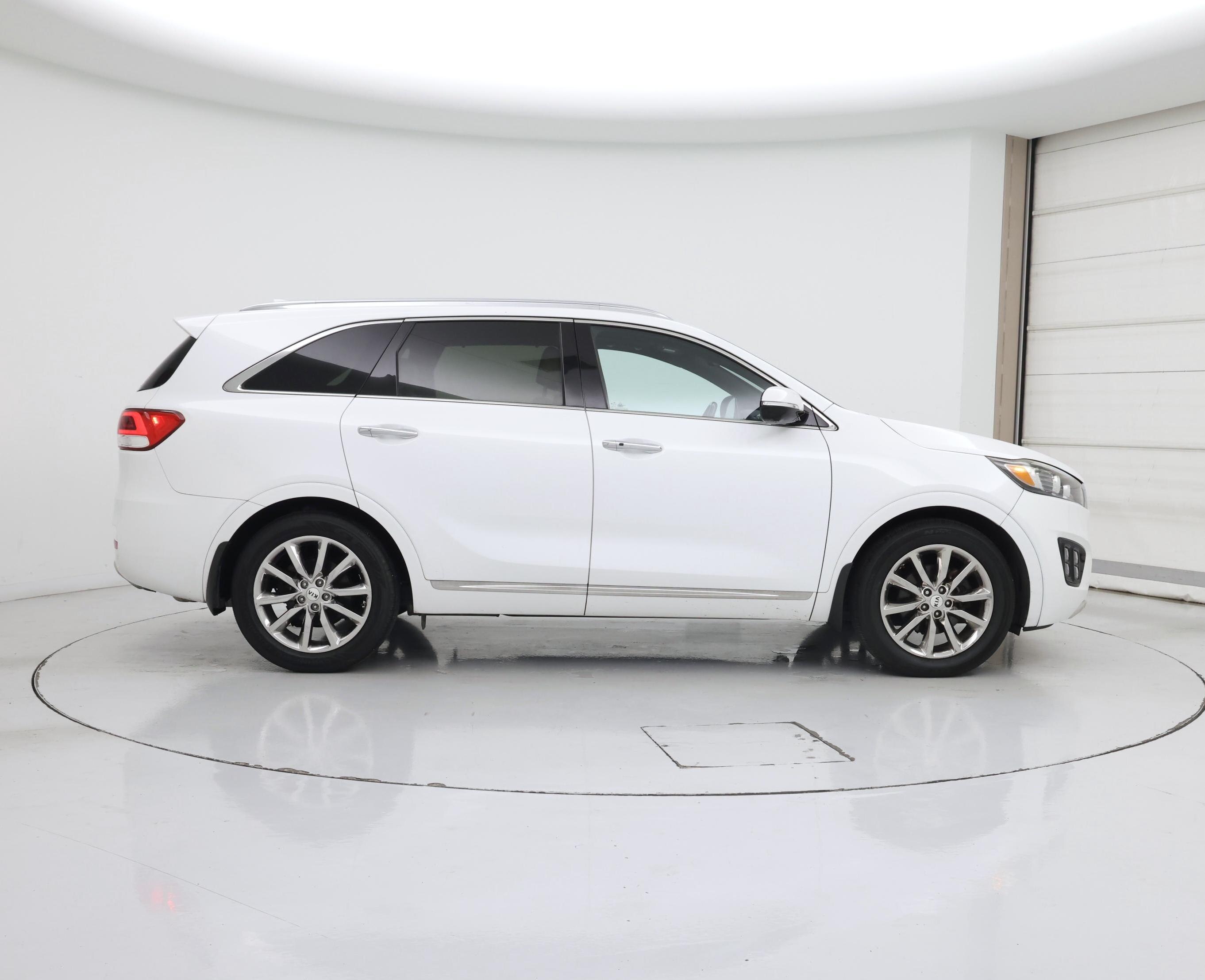 Thumbnail: 2017 Kia Sorento - 7