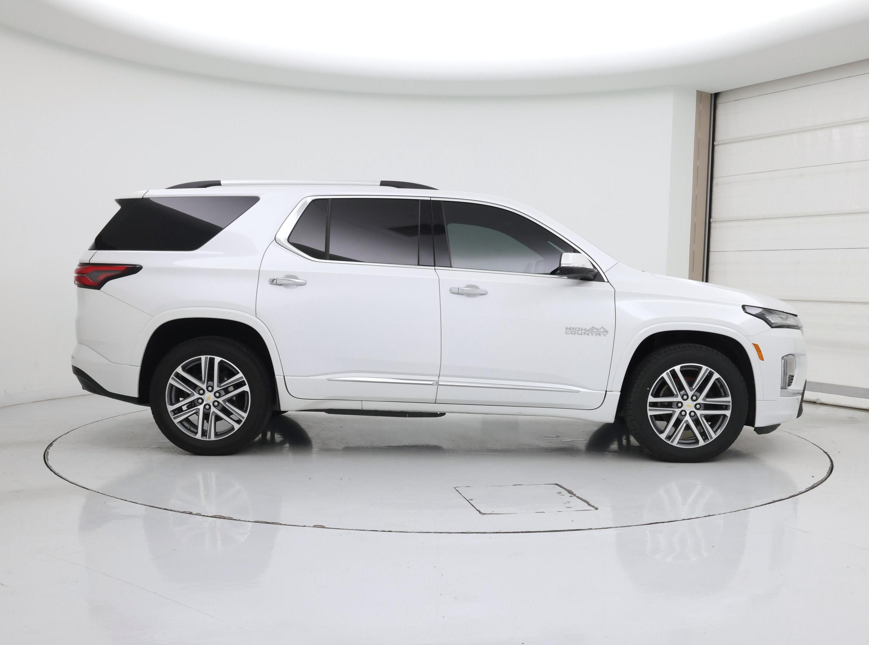 Thumbnail: 2023 Chevrolet Traverse - 7
